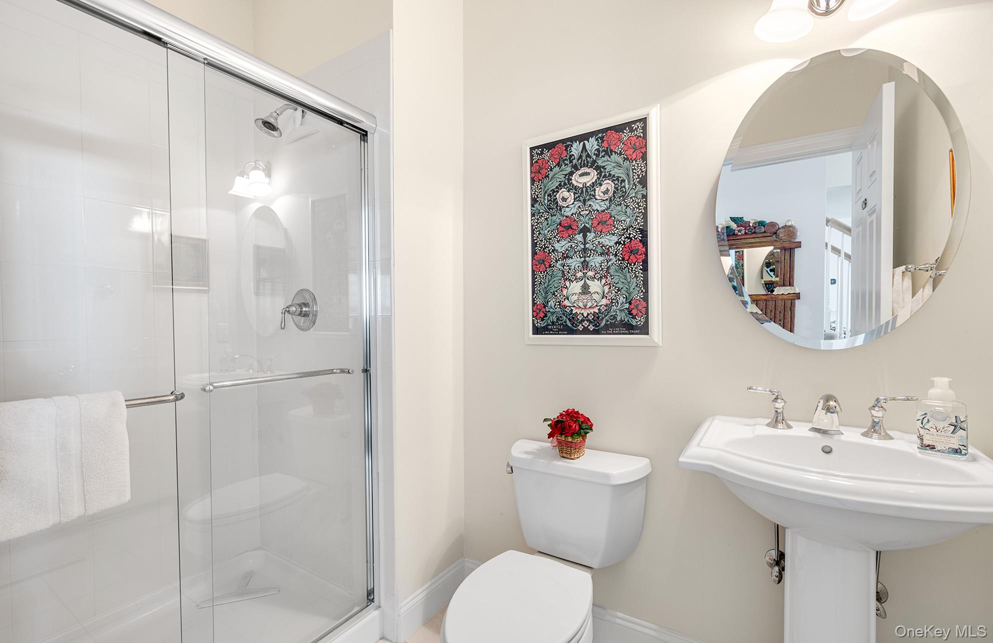 43 Applause Drive, Eastport, NY 11941