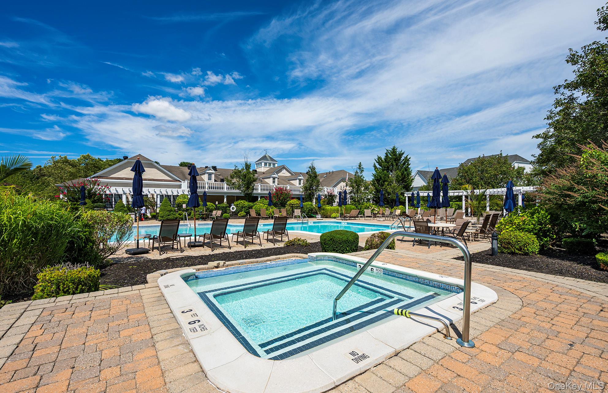 43 Applause Drive, Eastport, NY 11941