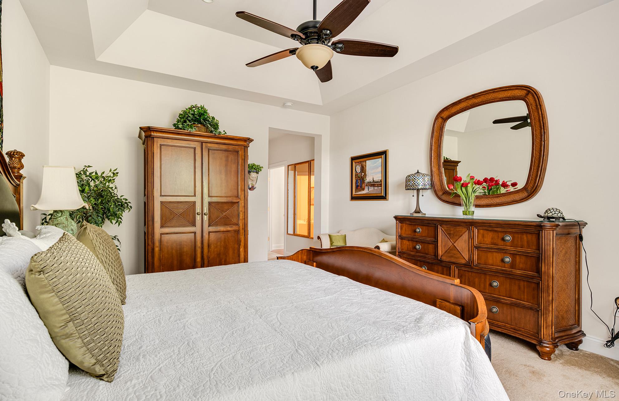 43 Applause Drive, Eastport, NY 11941