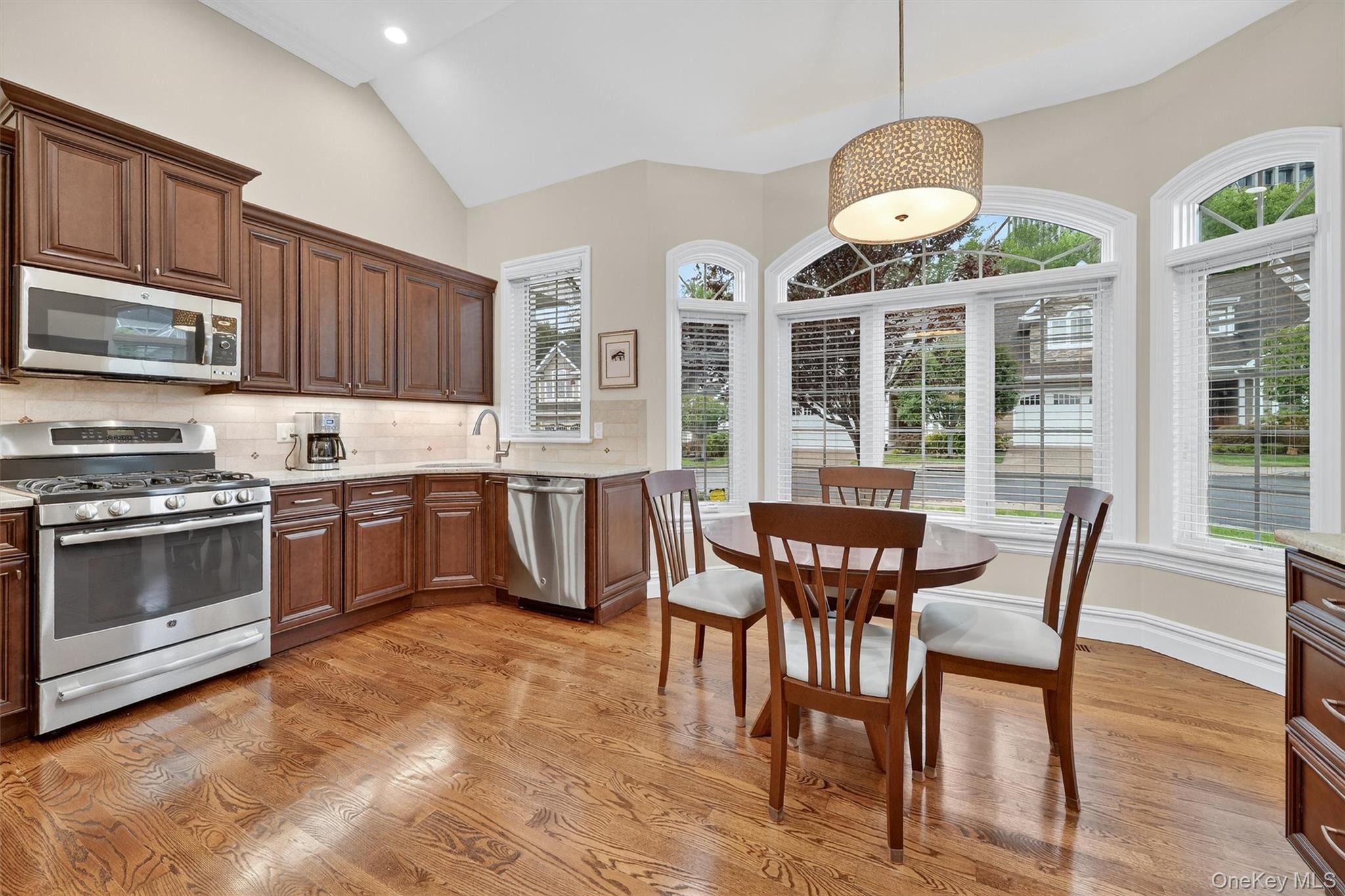 29 Michael Roberts Court, Pearl River, NY 10965