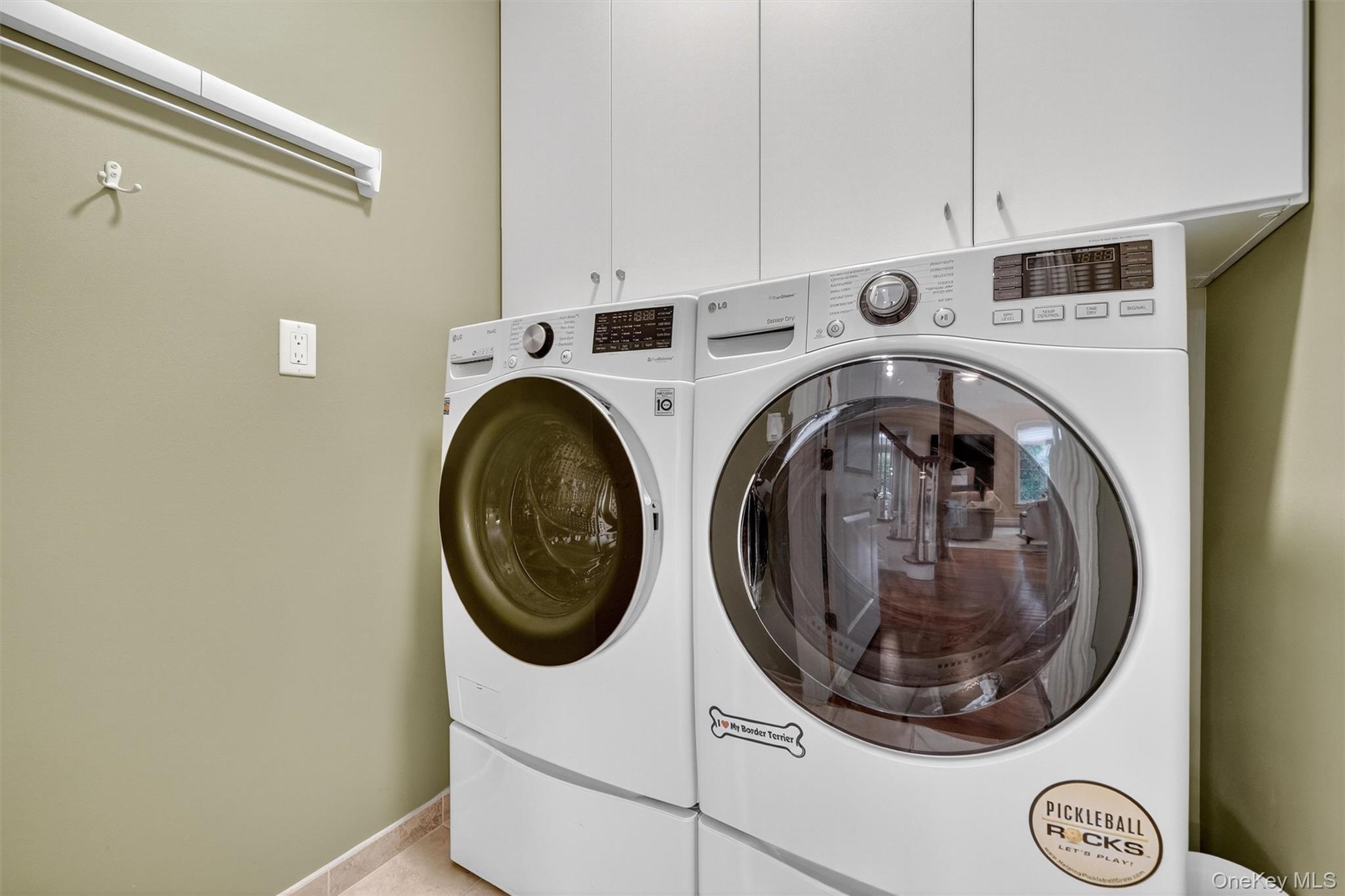 29 Michael Roberts Court, Pearl River, NY 10965