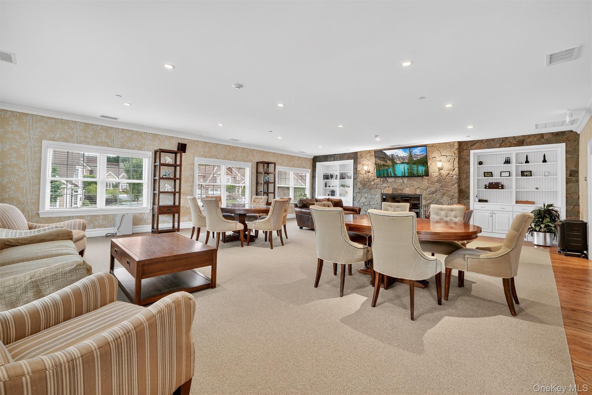 29 Michael Roberts Court, Pearl River, NY 10965