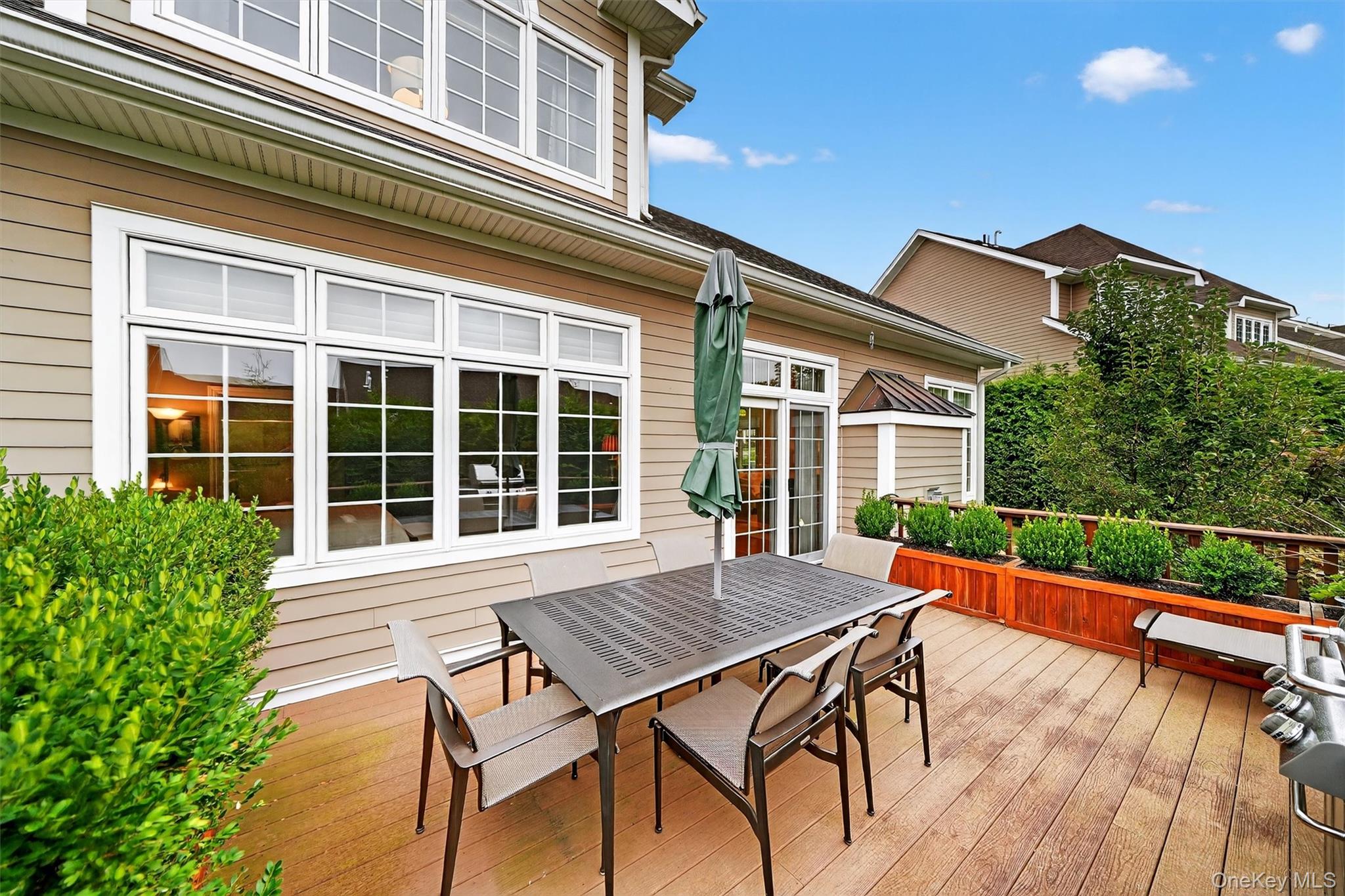 29 Michael Roberts Court, Pearl River, NY 10965