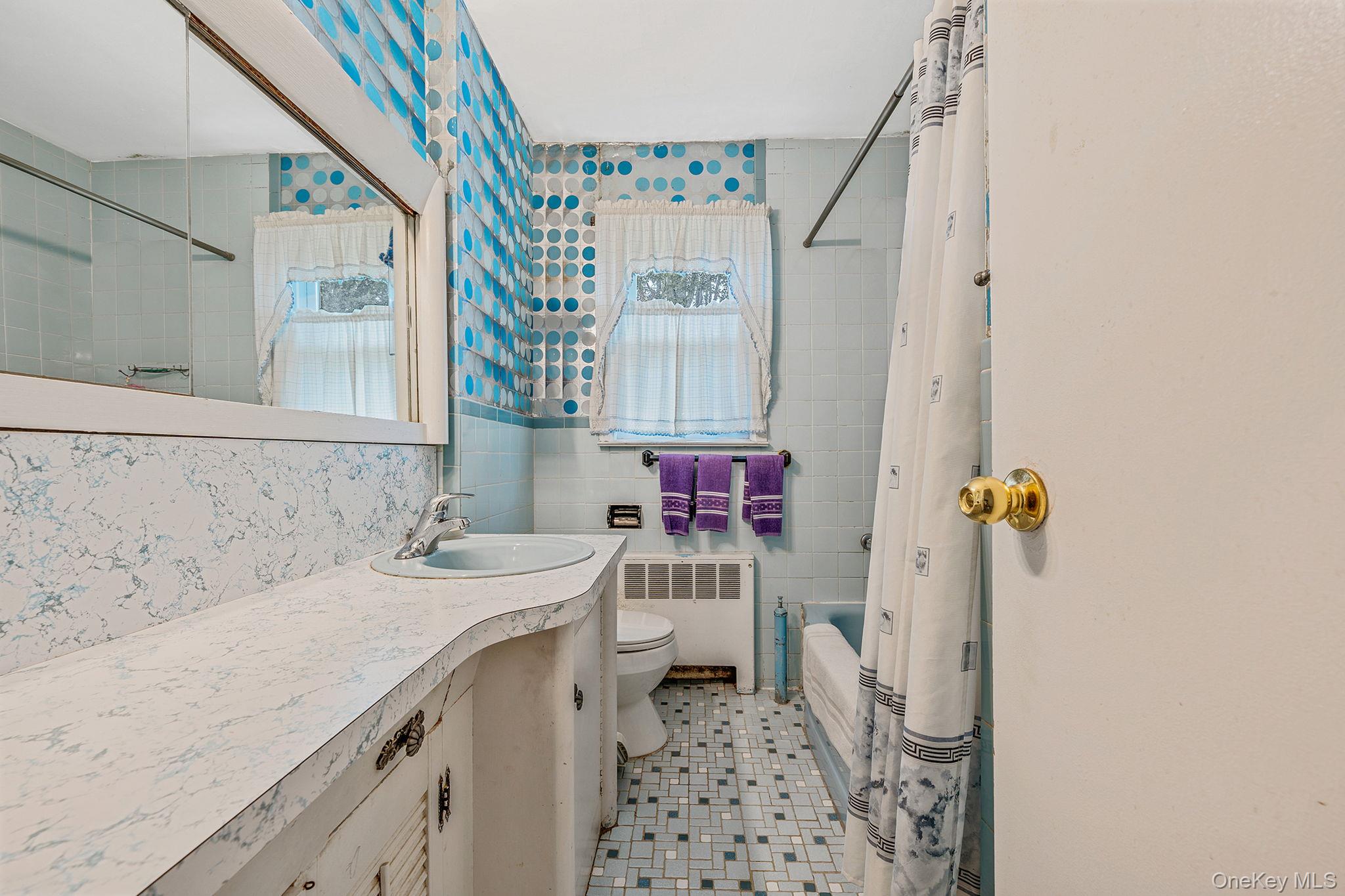 720 Highview Avenue, Westbury, NY 11590