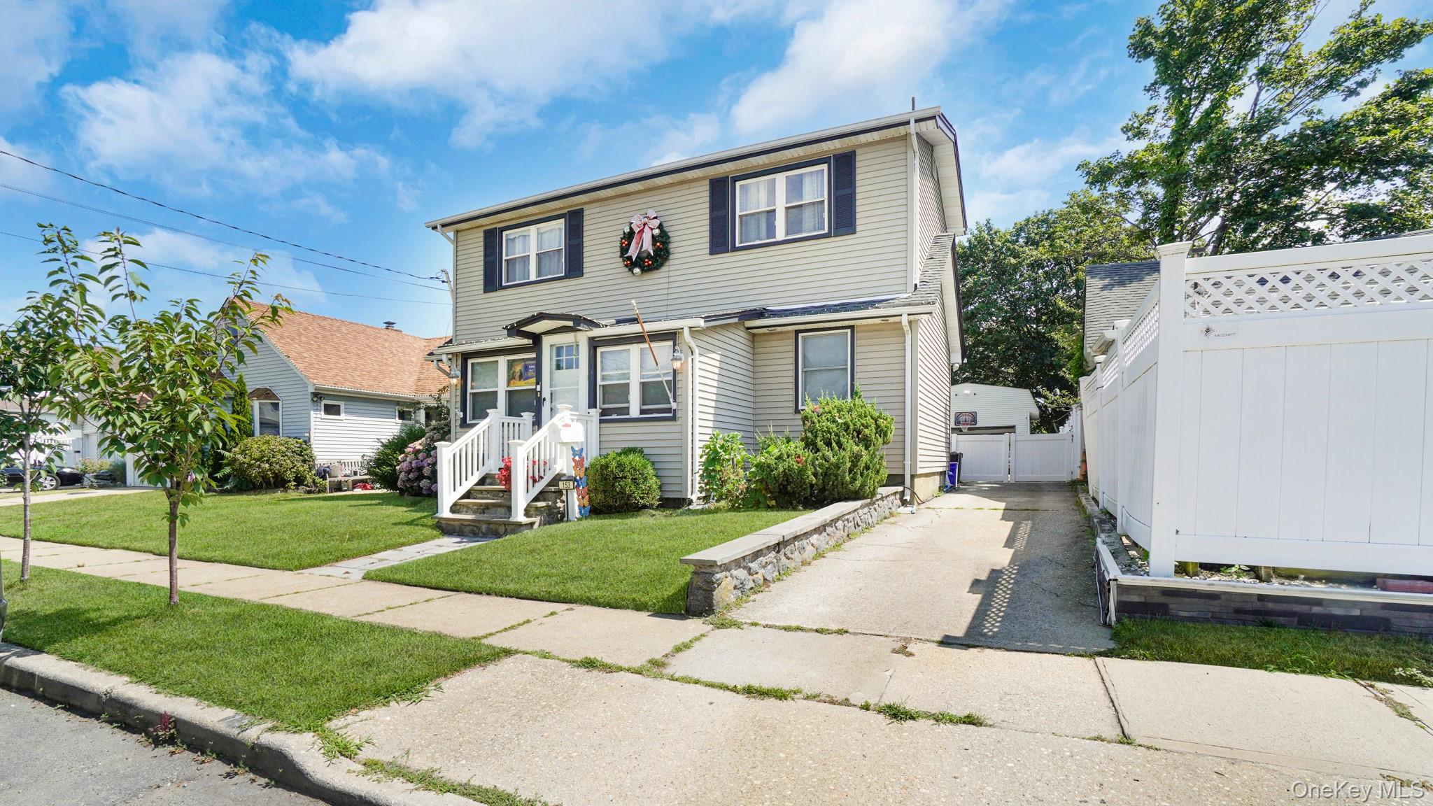 153 Westend, Freeport, NY 11520