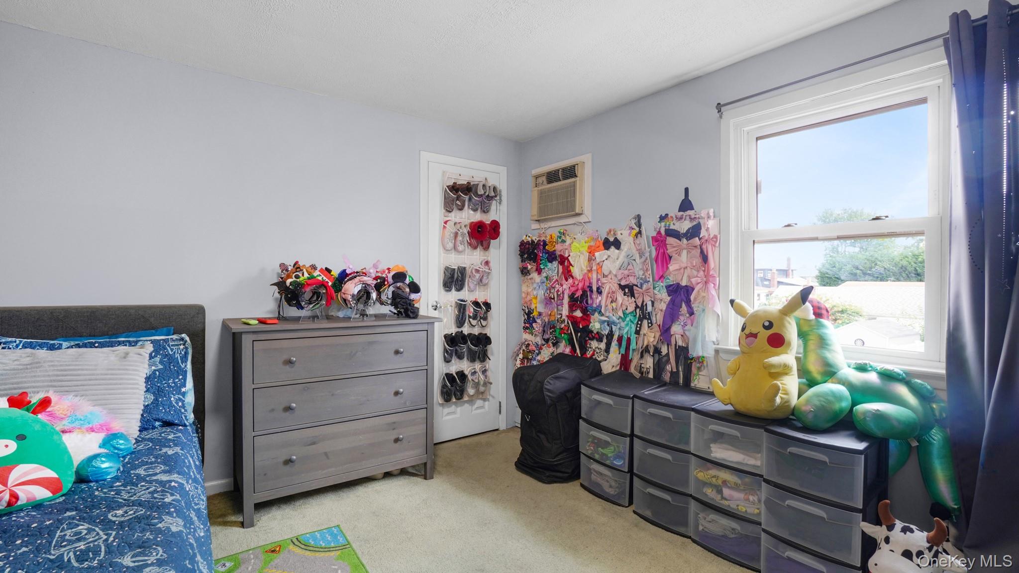 153 Westend, Freeport, NY 11520