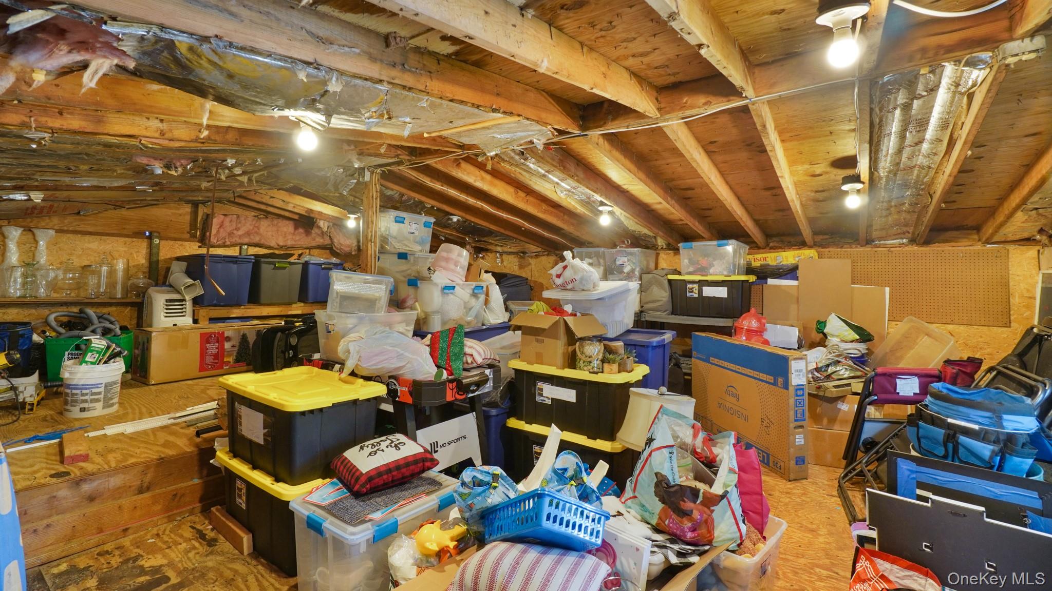 153 Westend, Freeport, NY 11520