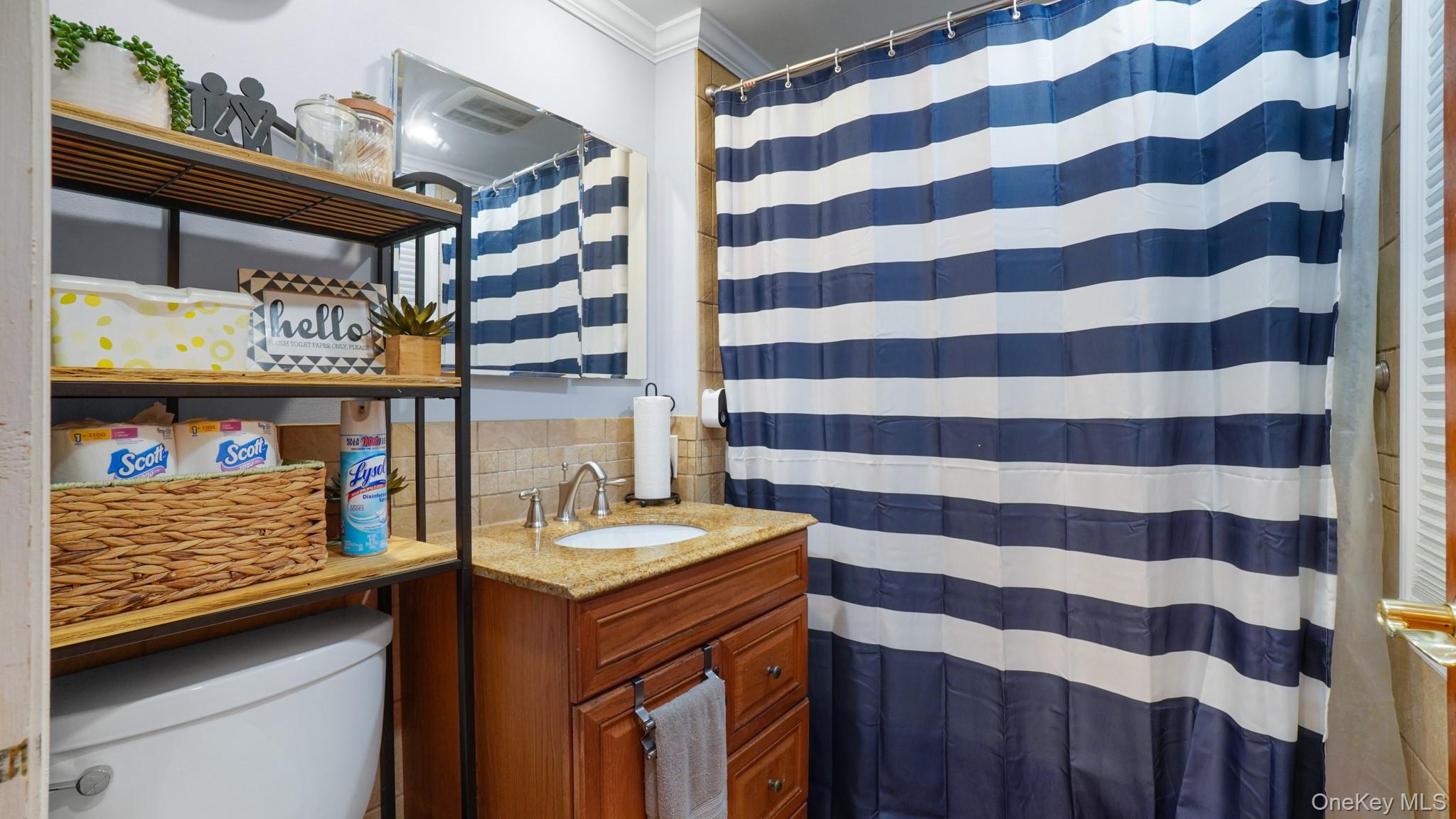 153 Westend, Freeport, NY 11520