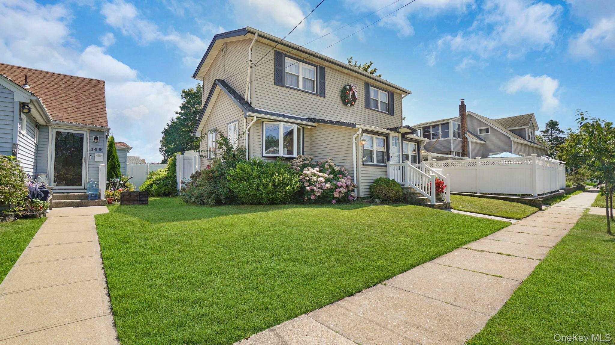 153 Westend, Freeport, NY 11520