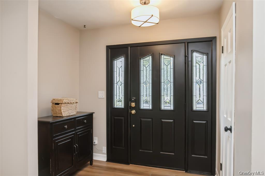 1 Wendy Lane, East Northport, NY 11731