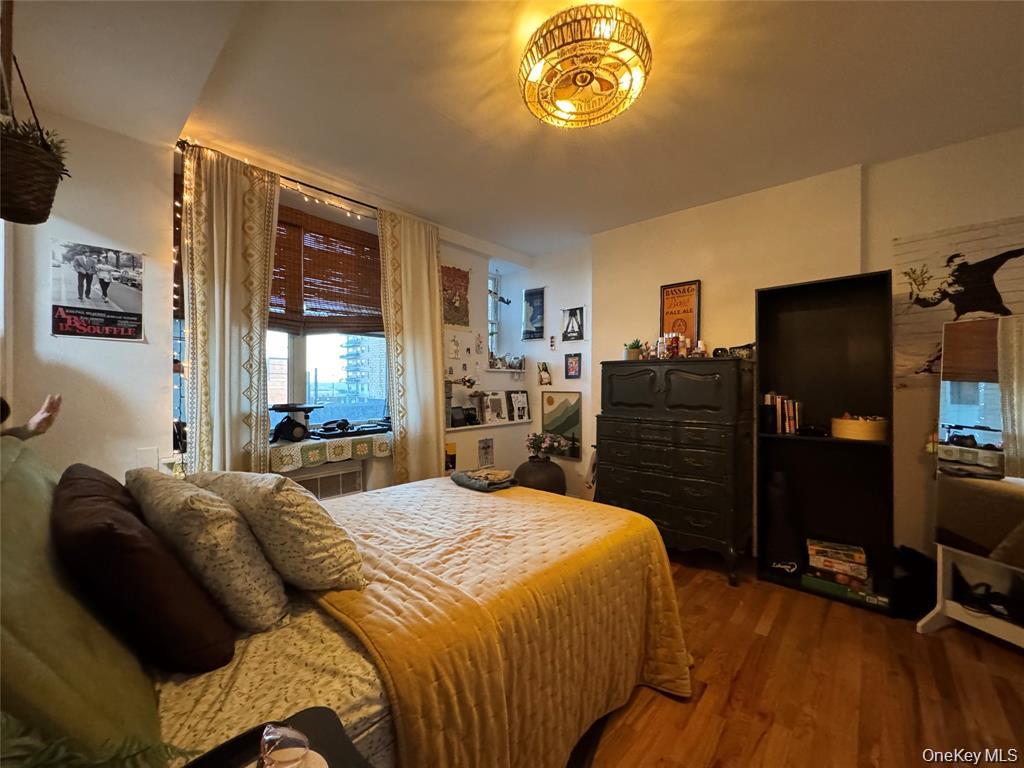 25 W Broadway # 207, Long Beach, NY 11561