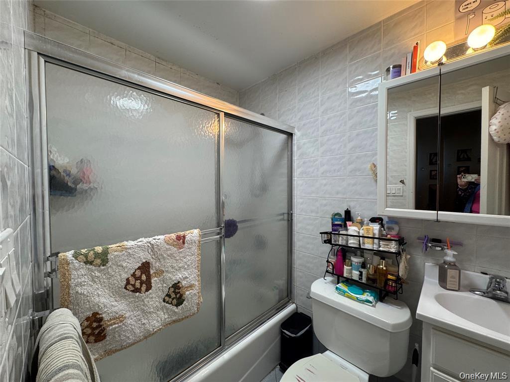 25 W Broadway # 207, Long Beach, NY 11561