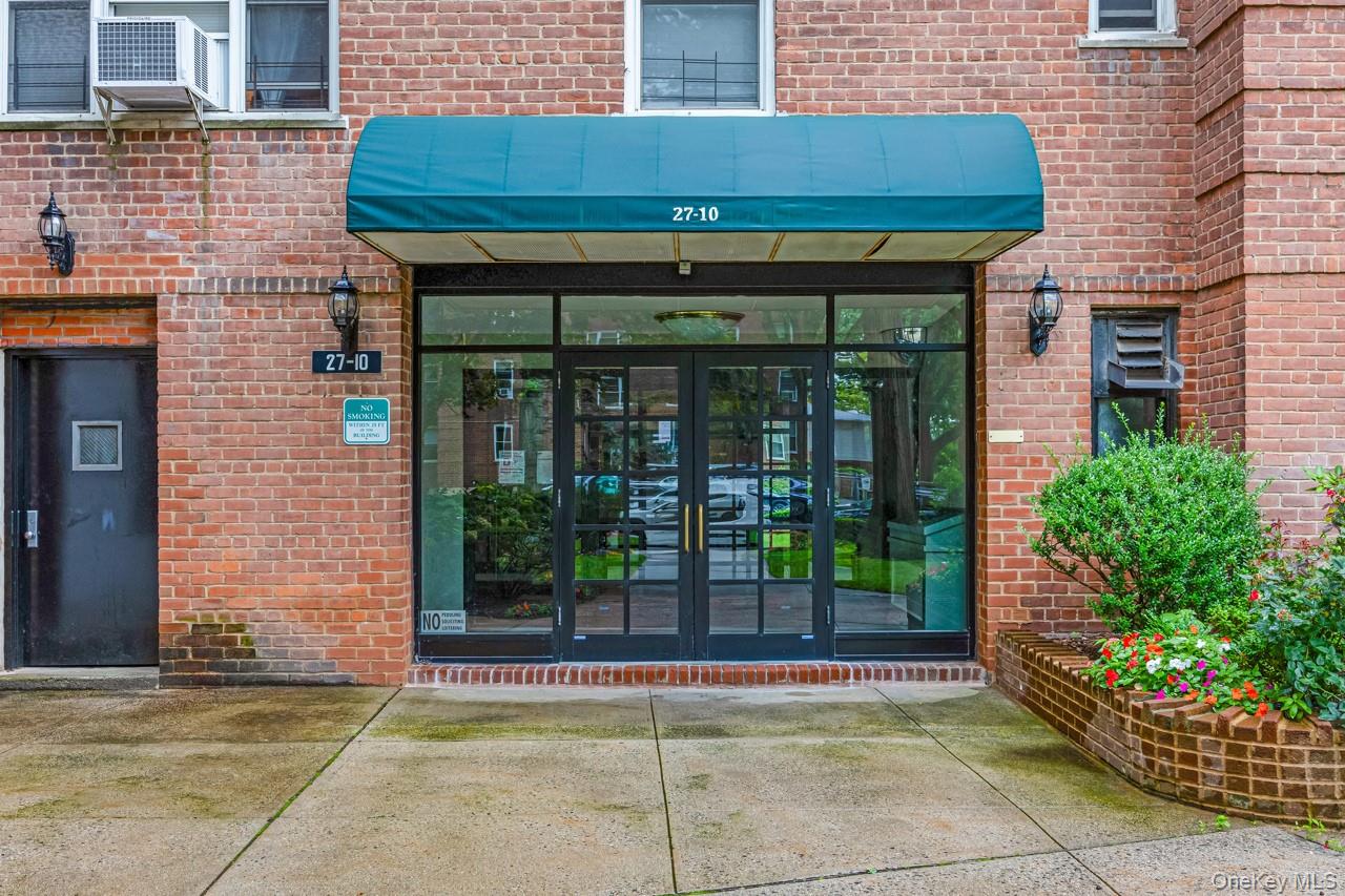 27-10 Parsons Boulevard # 1F, Flushing, NY 11354
