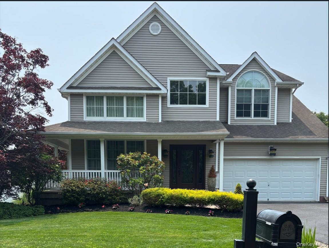 62 Oceanview Boulevard, Manorville, NY 11949