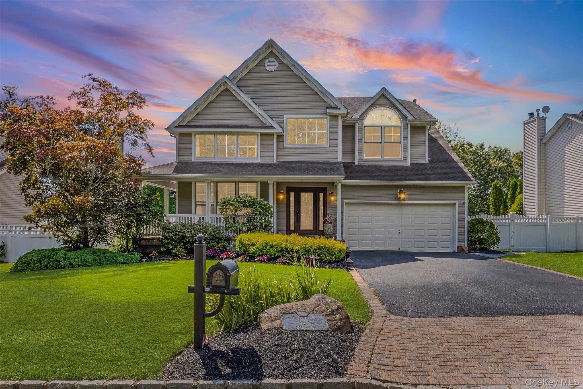 62 Oceanview Boulevard, Manorville, NY 11949