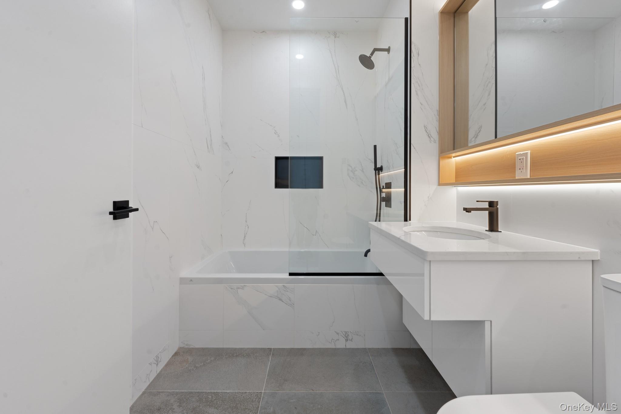 366 Harman Street # 1F, Brooklyn, NY 11237