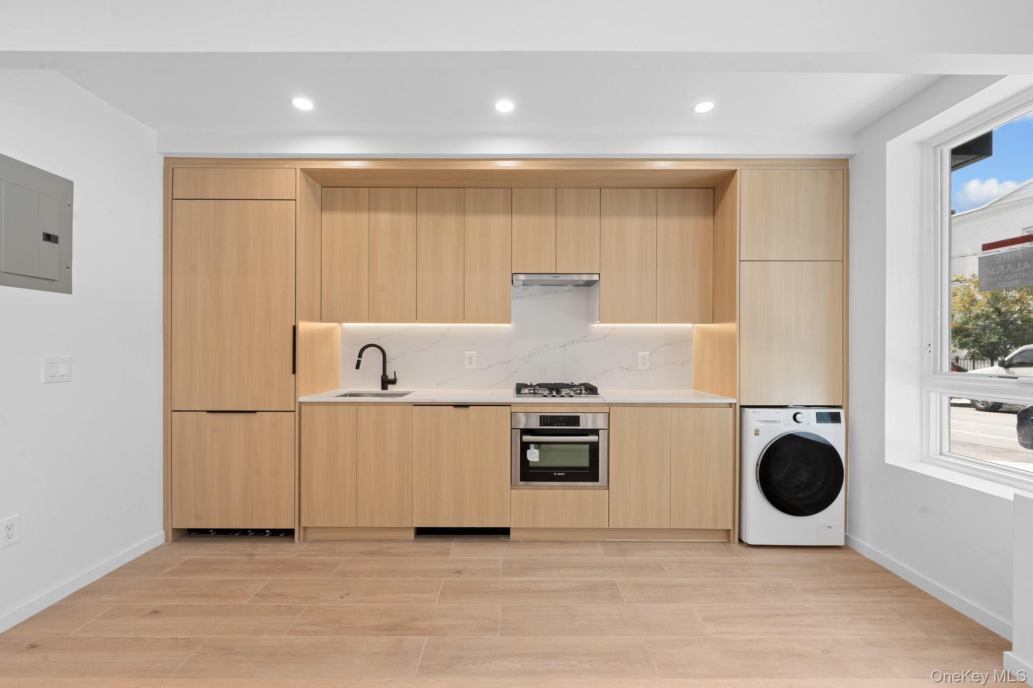 366 Harman Street # 1F, Brooklyn, NY 11237