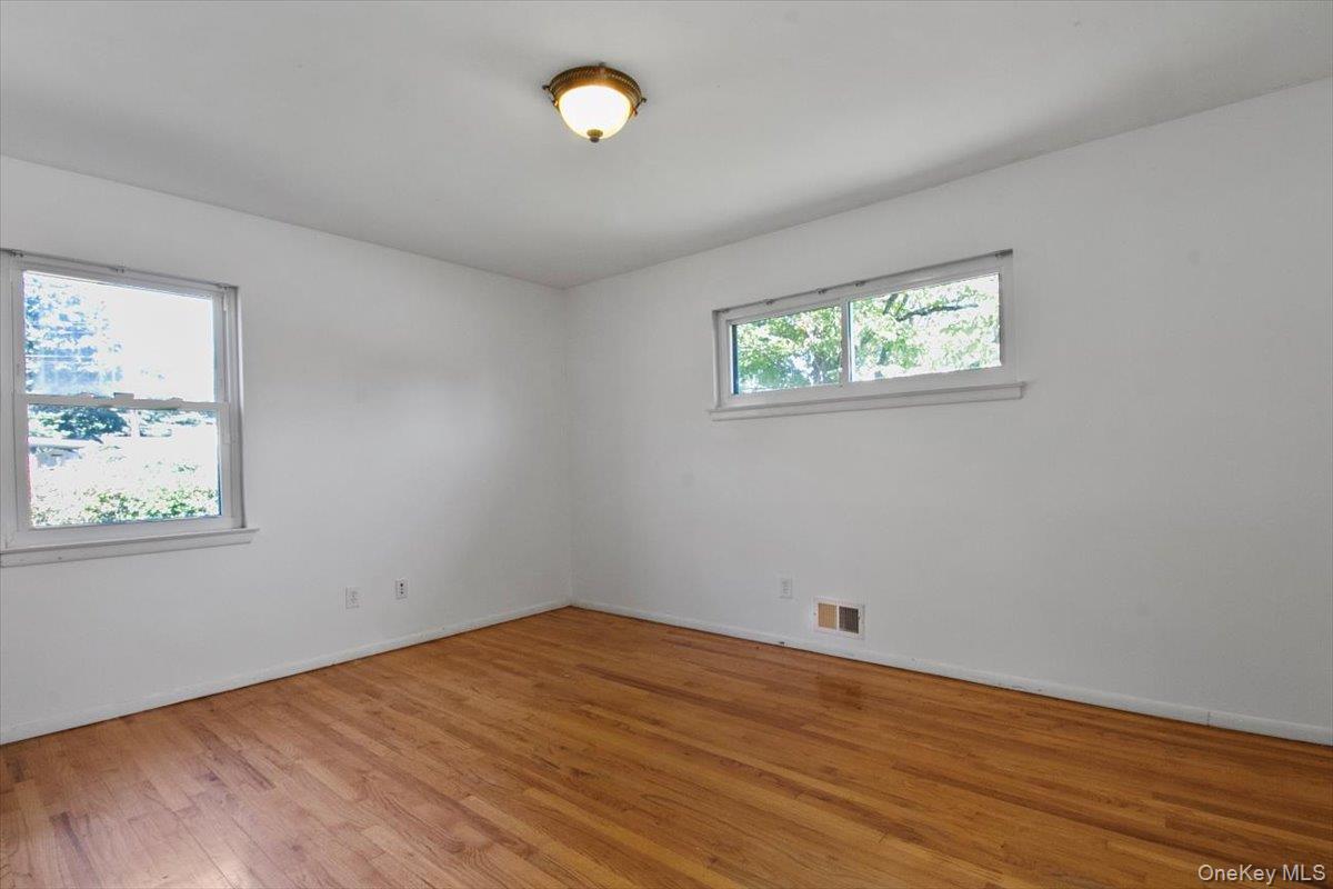 17 Wenzel Lane, Stony Point, NY 10980