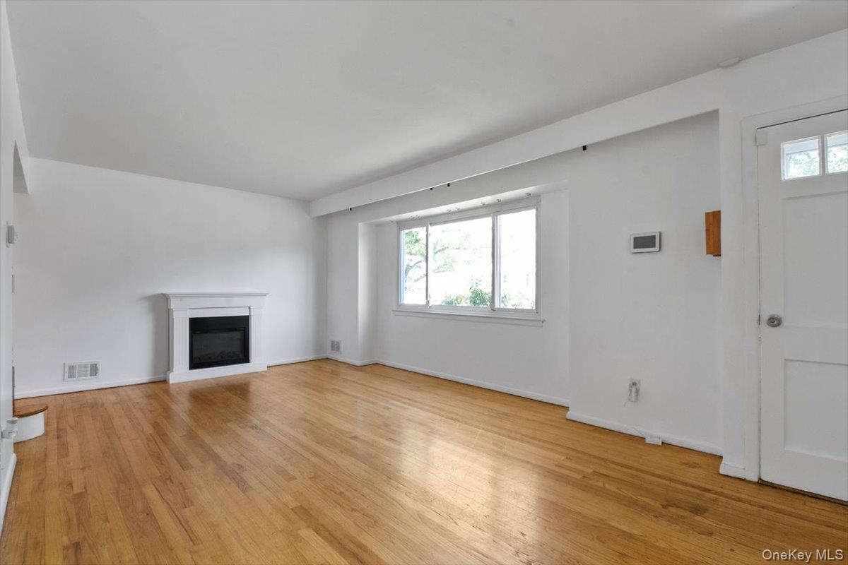 17 Wenzel Lane, Stony Point, NY 10980