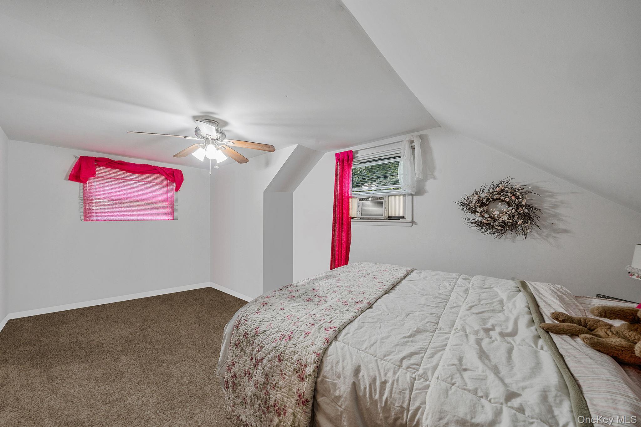 462 Bayport Avenue, Bayport, NY 11705