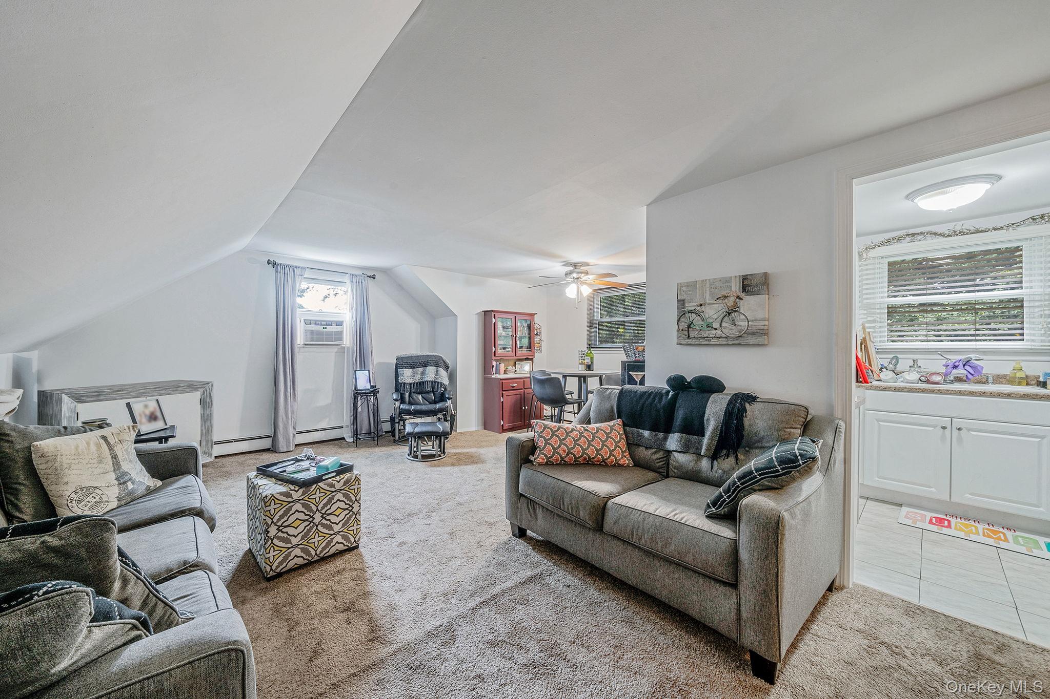 462 Bayport Avenue, Bayport, NY 11705