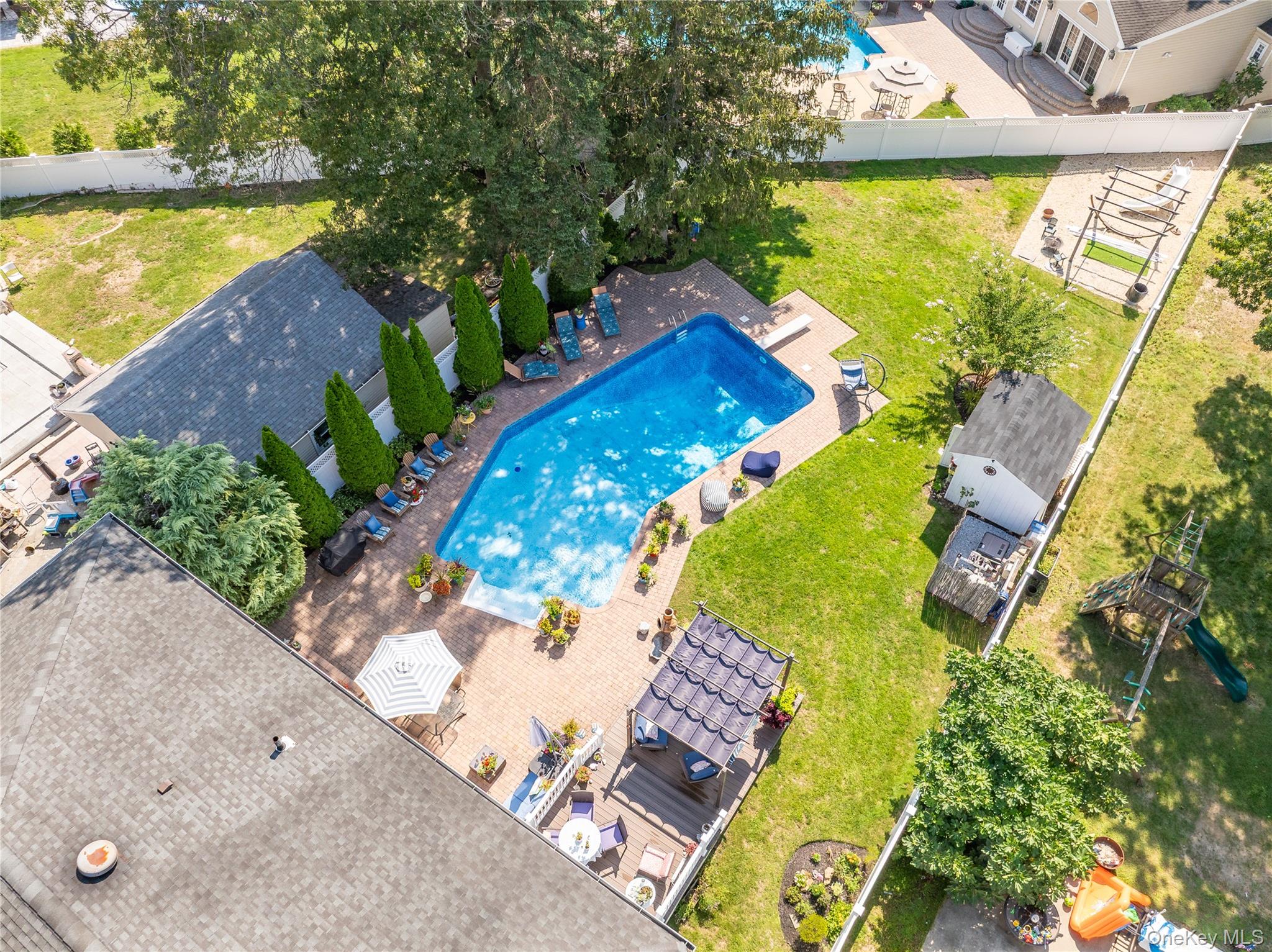 1918 Lenox Avenue, East Meadow, NY 11554