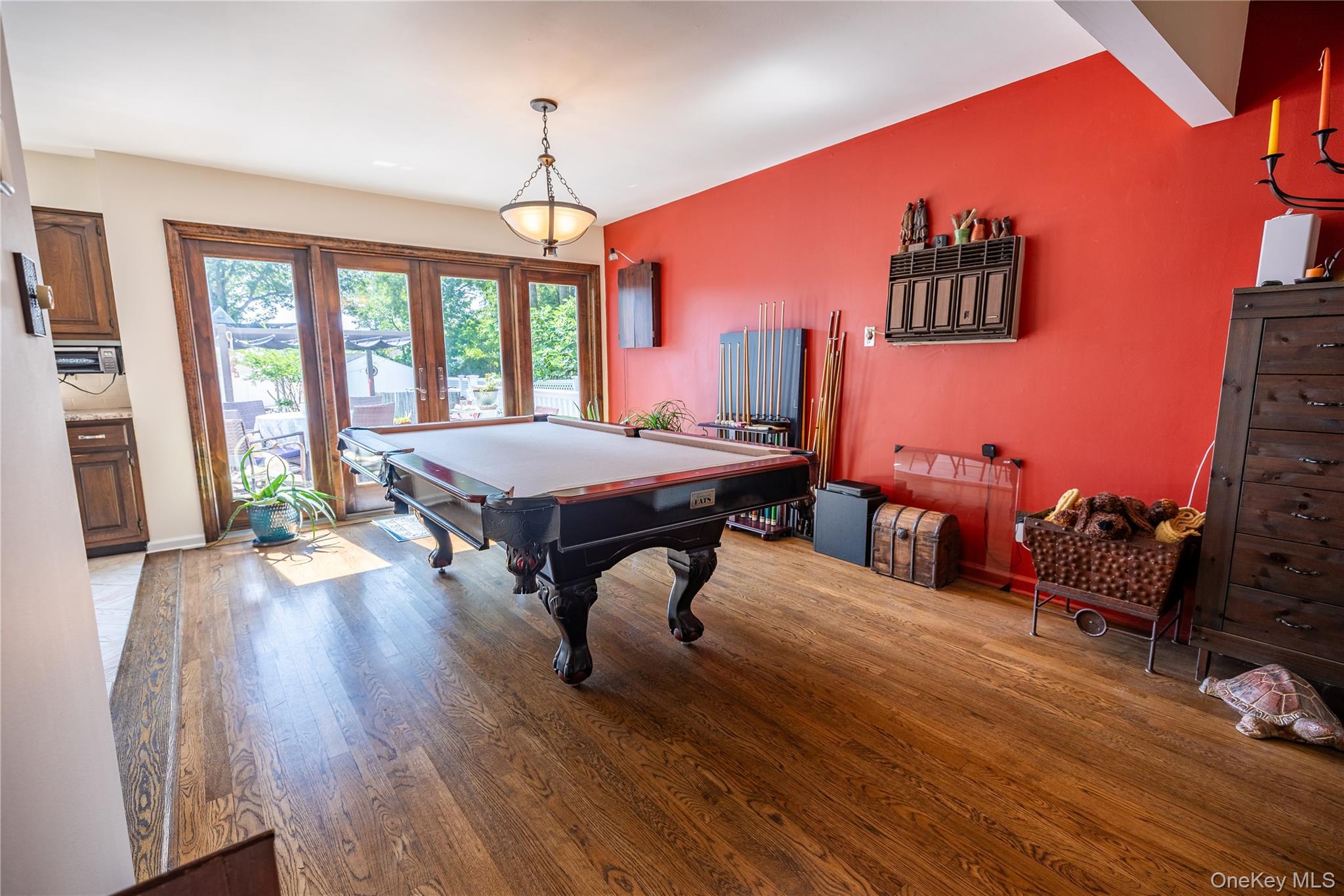 1918 Lenox Avenue, East Meadow, NY 11554