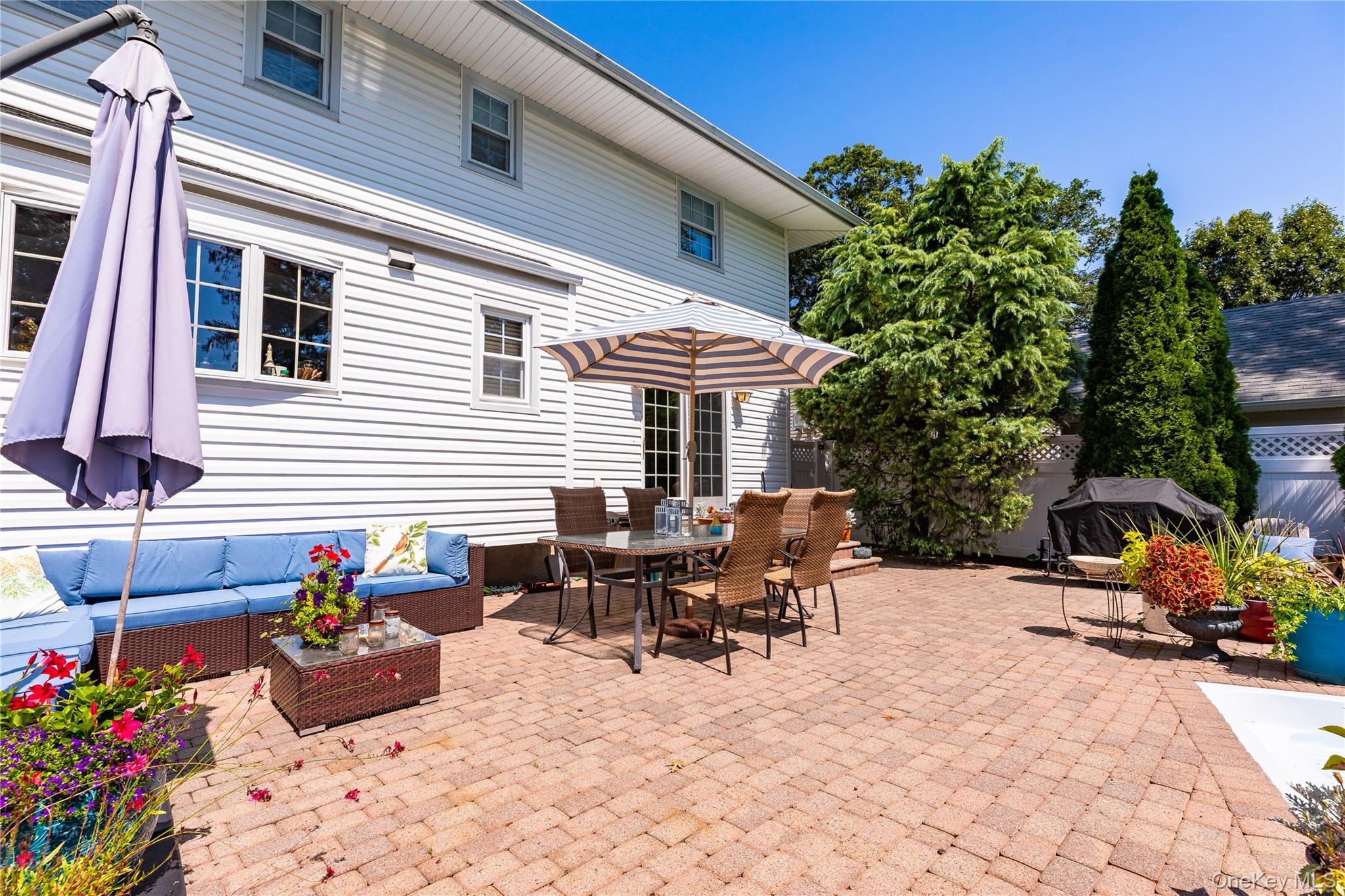 1918 Lenox Avenue, East Meadow, NY 11554