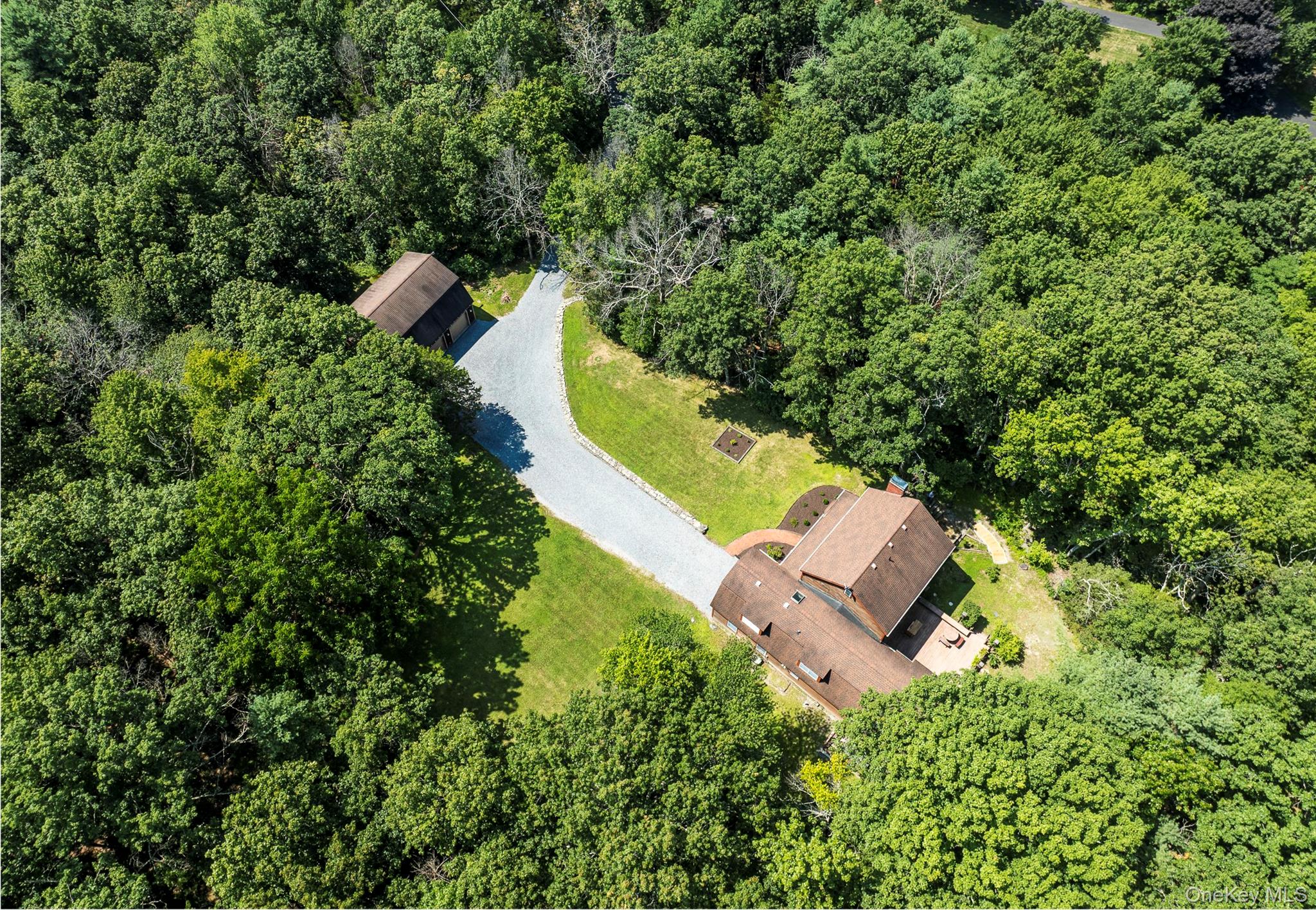 69 Brown Road, Pleasant Valley, NY 12569