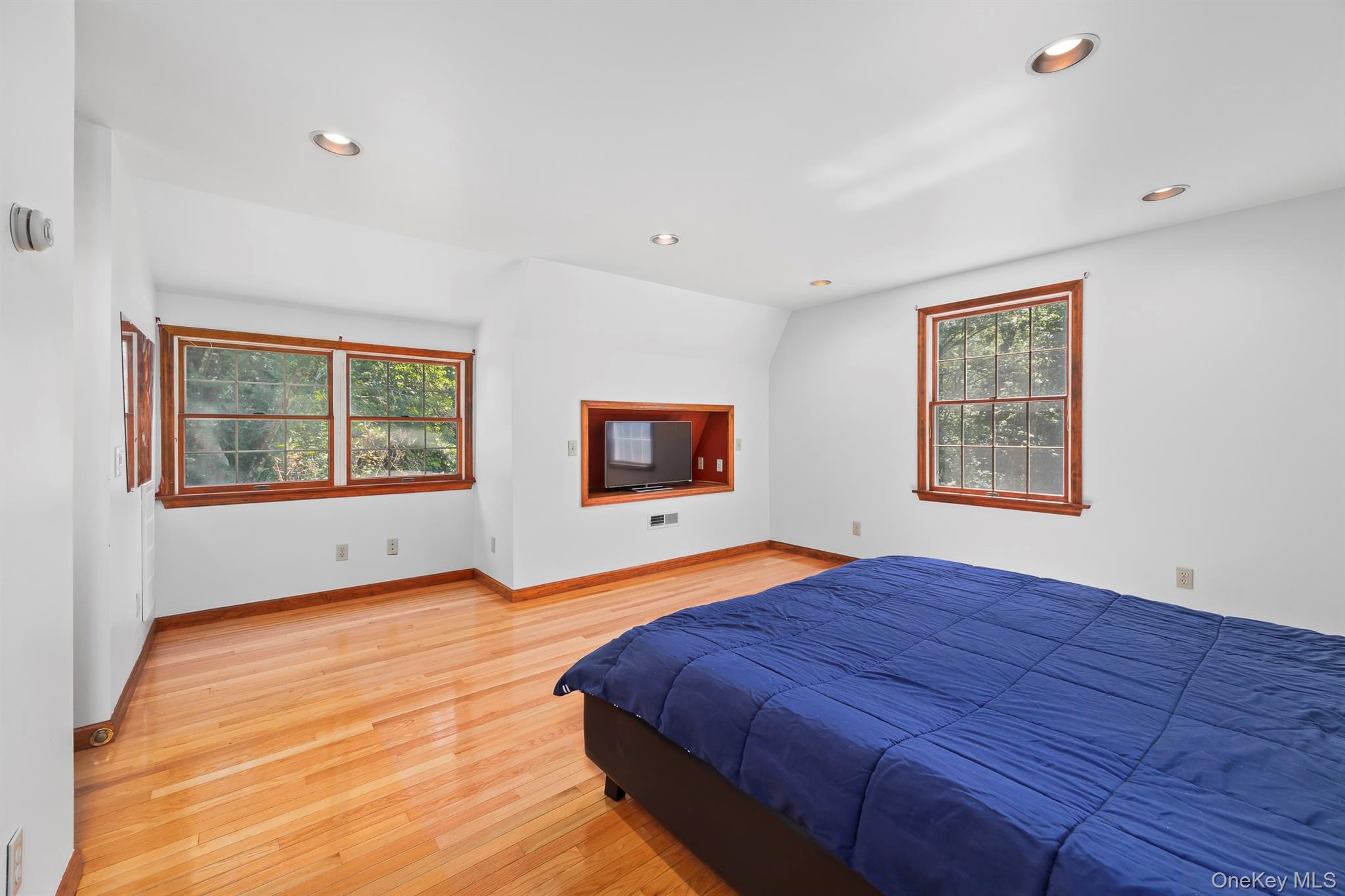 69 Brown Road, Pleasant Valley, NY 12569