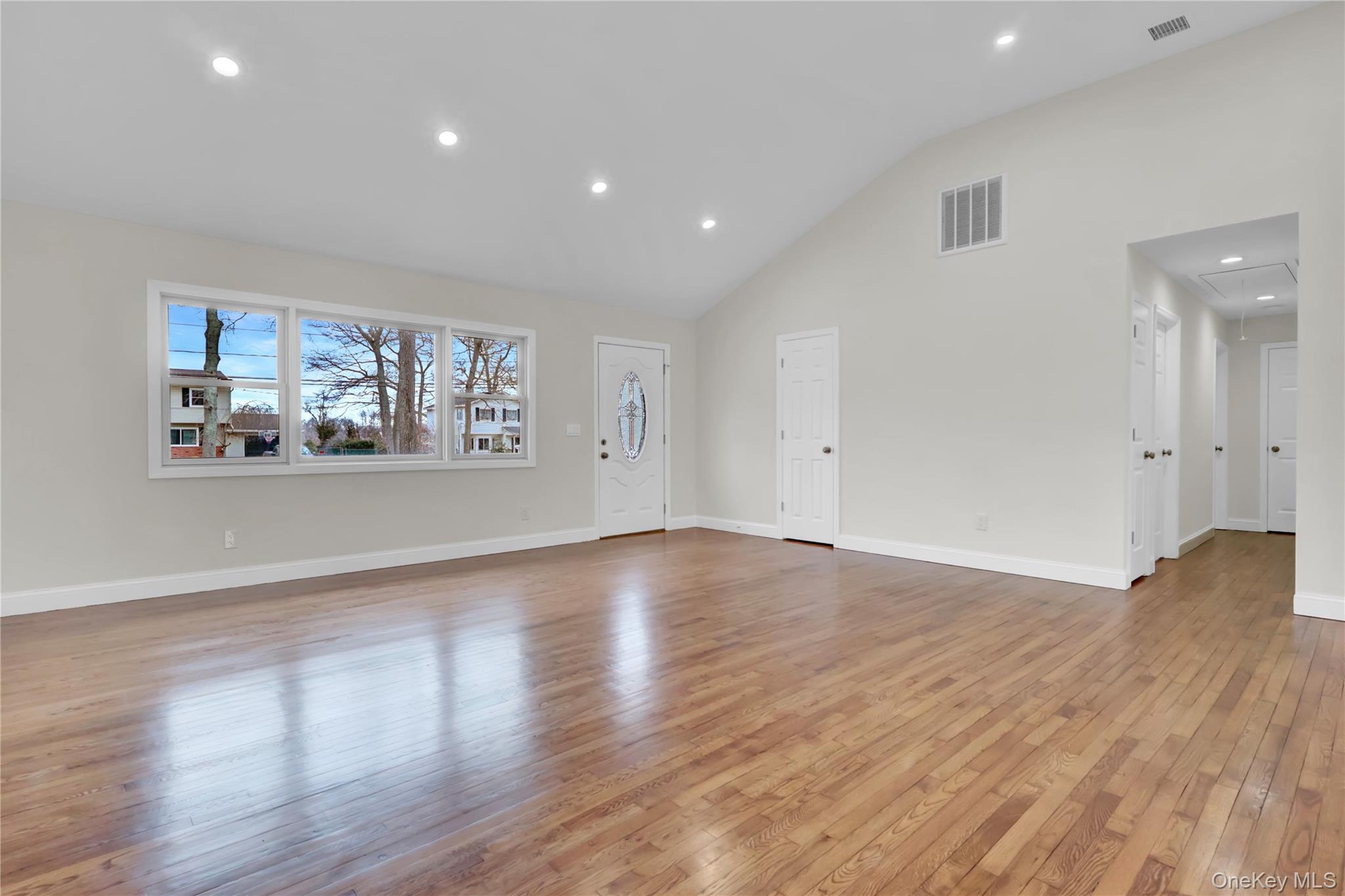 43 Penny Drive, Calverton, NY 11933