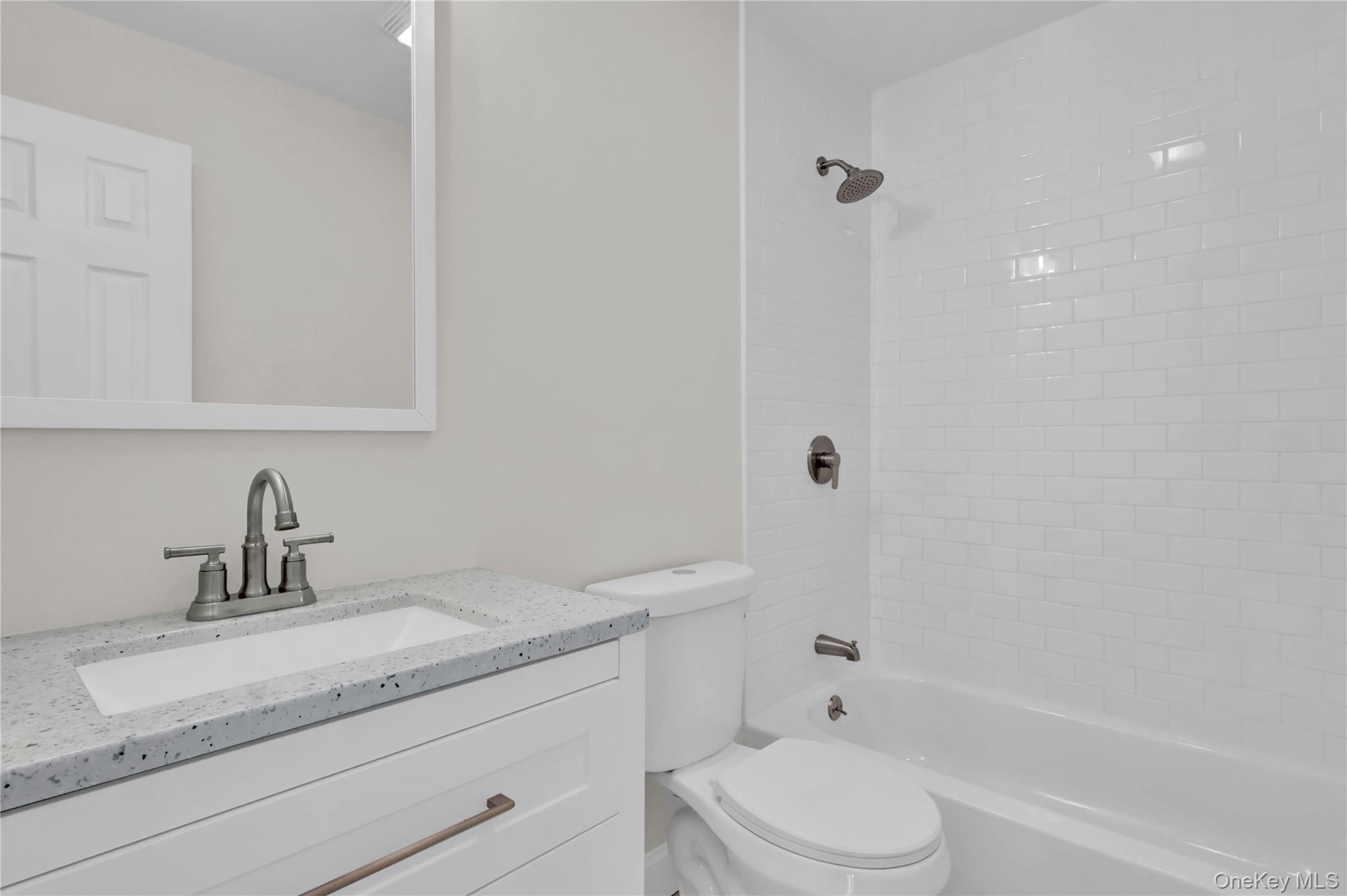 43 Penny Drive, Calverton, NY 11933