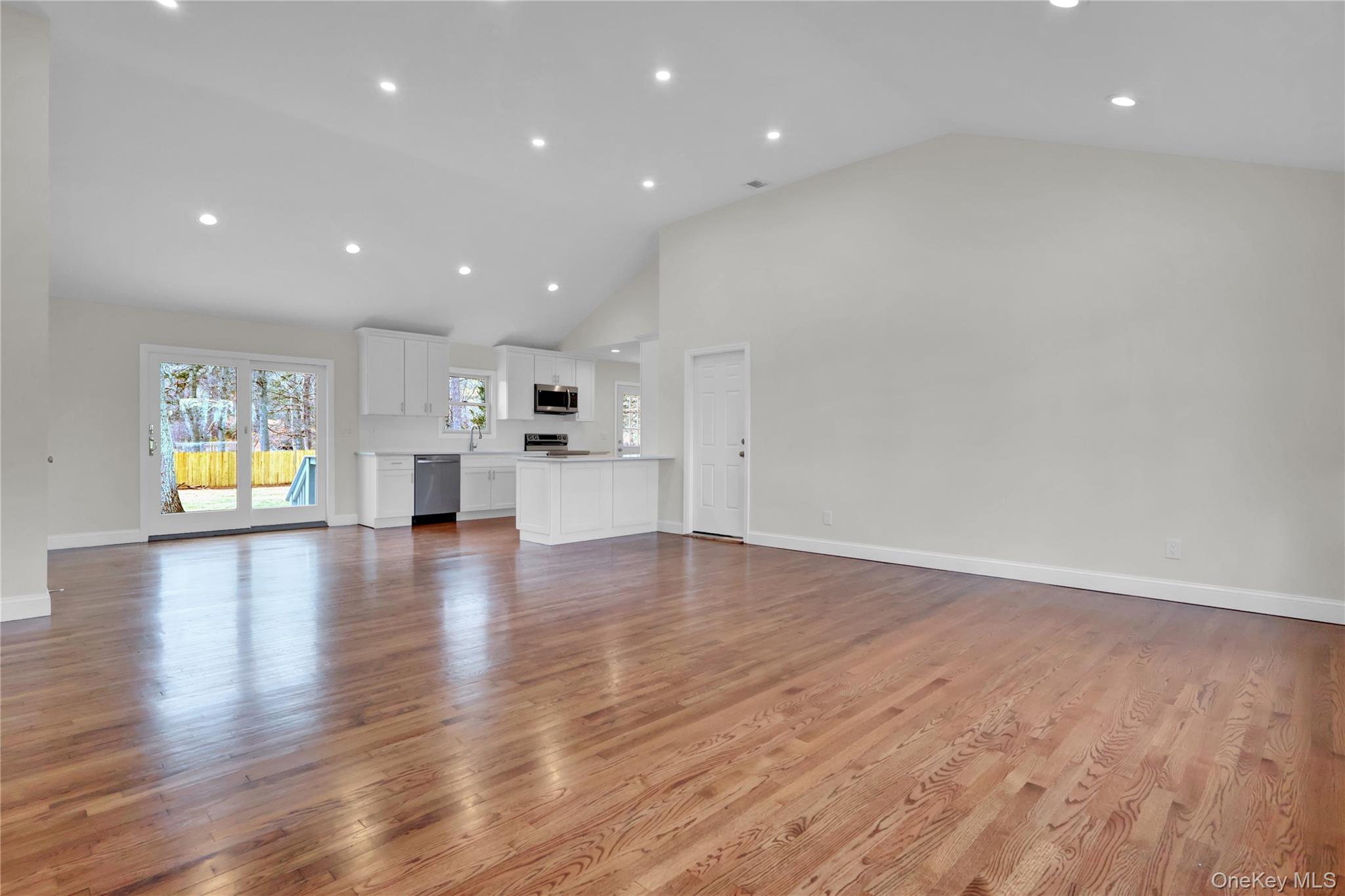 43 Penny Drive, Calverton, NY 11933