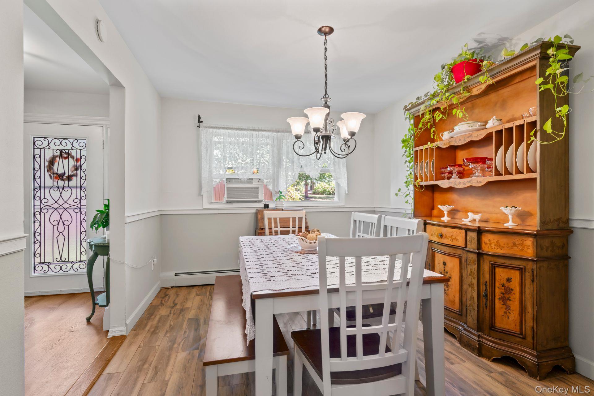 6 Emil Court, Huntington, NY 11743