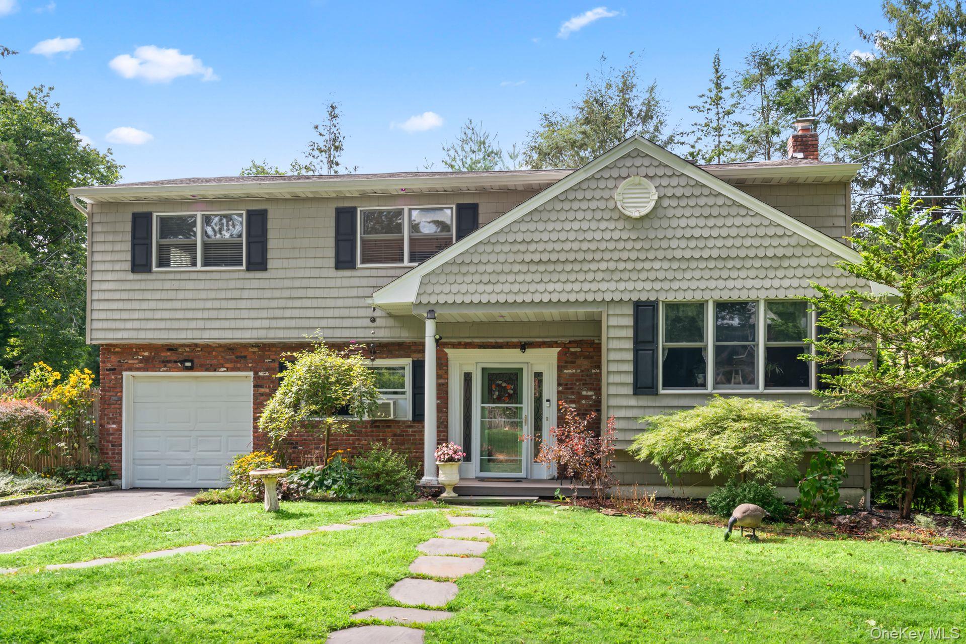 6 Emil Court, Huntington, NY 11743