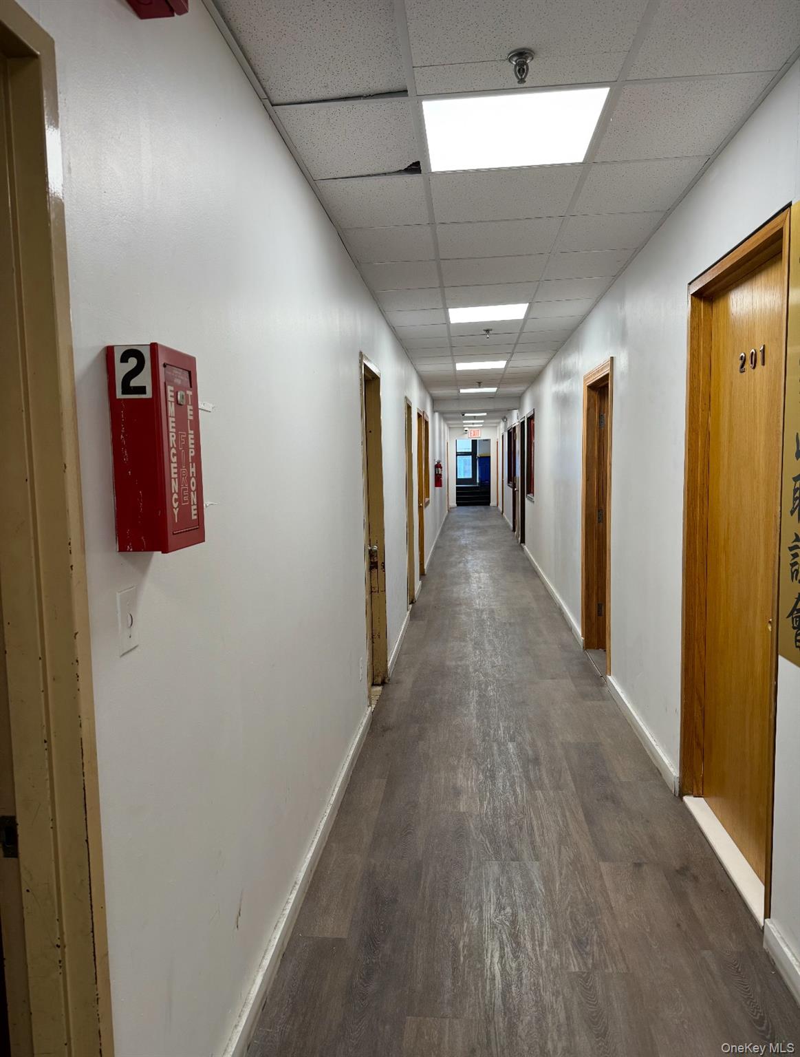 17 E Broadway # 204, New York (Manhattan), NY 10002