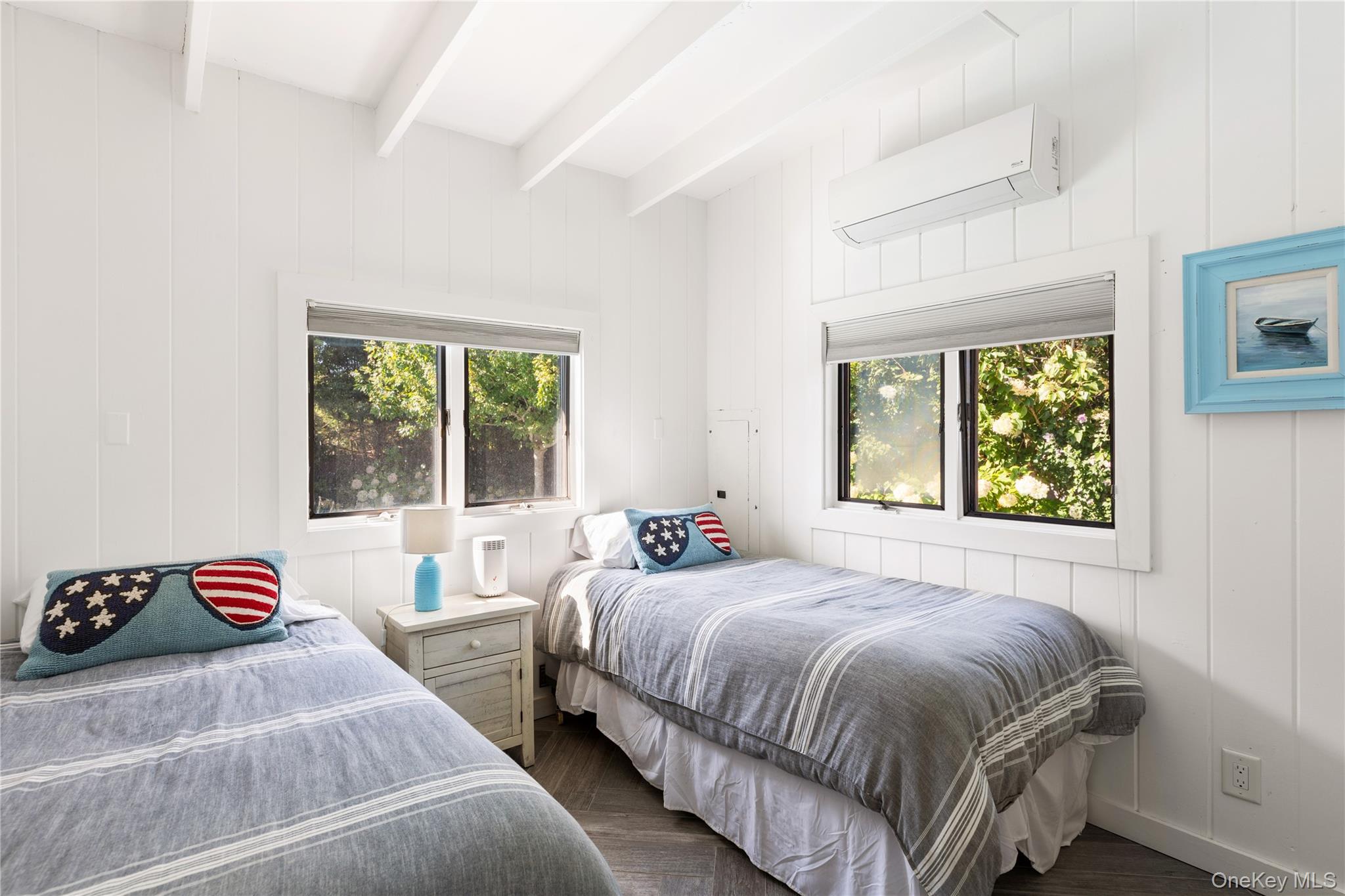 31 laurel Avenue, Seaview, NY 11770