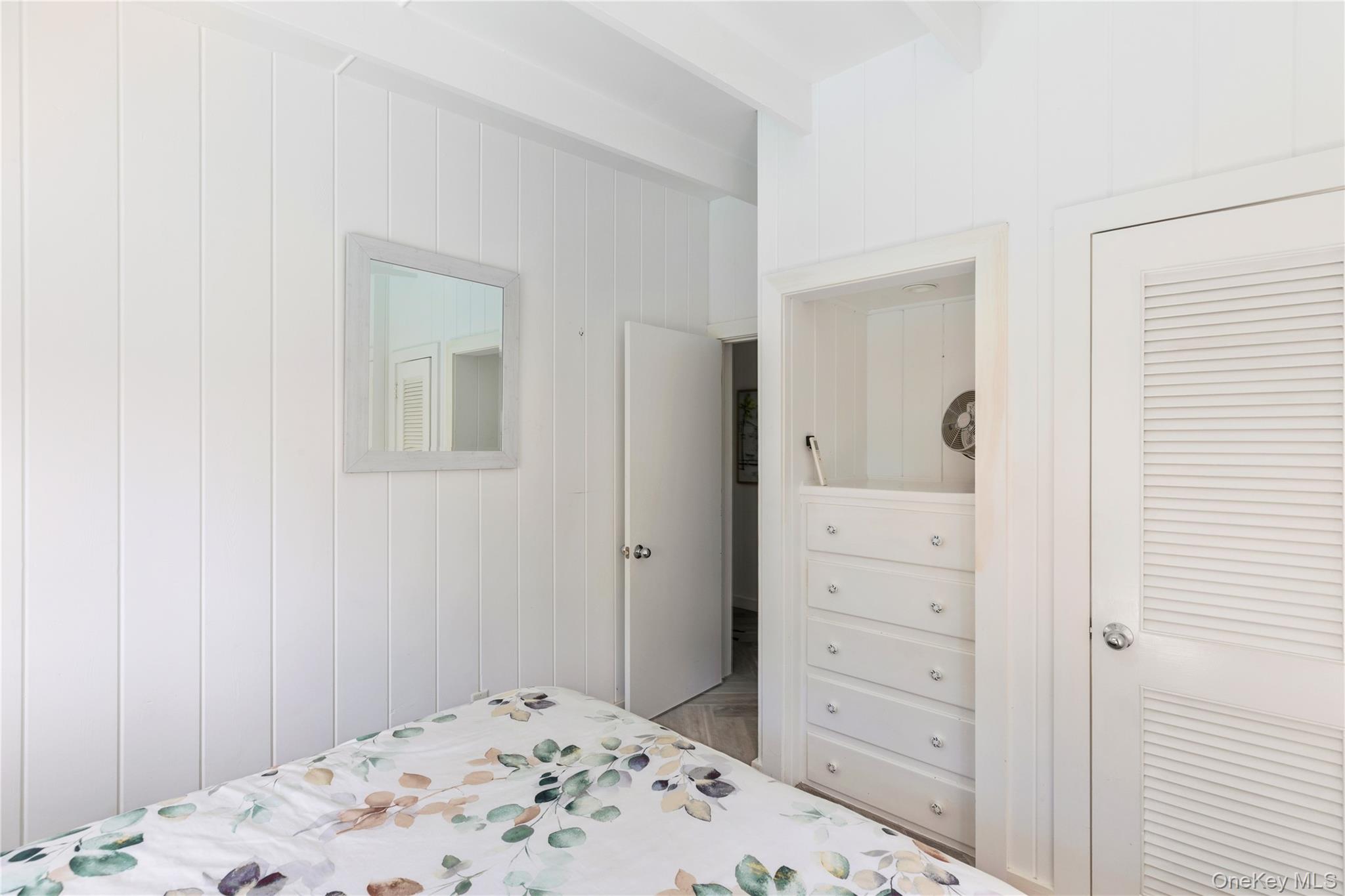 31 laurel Avenue, Seaview, NY 11770