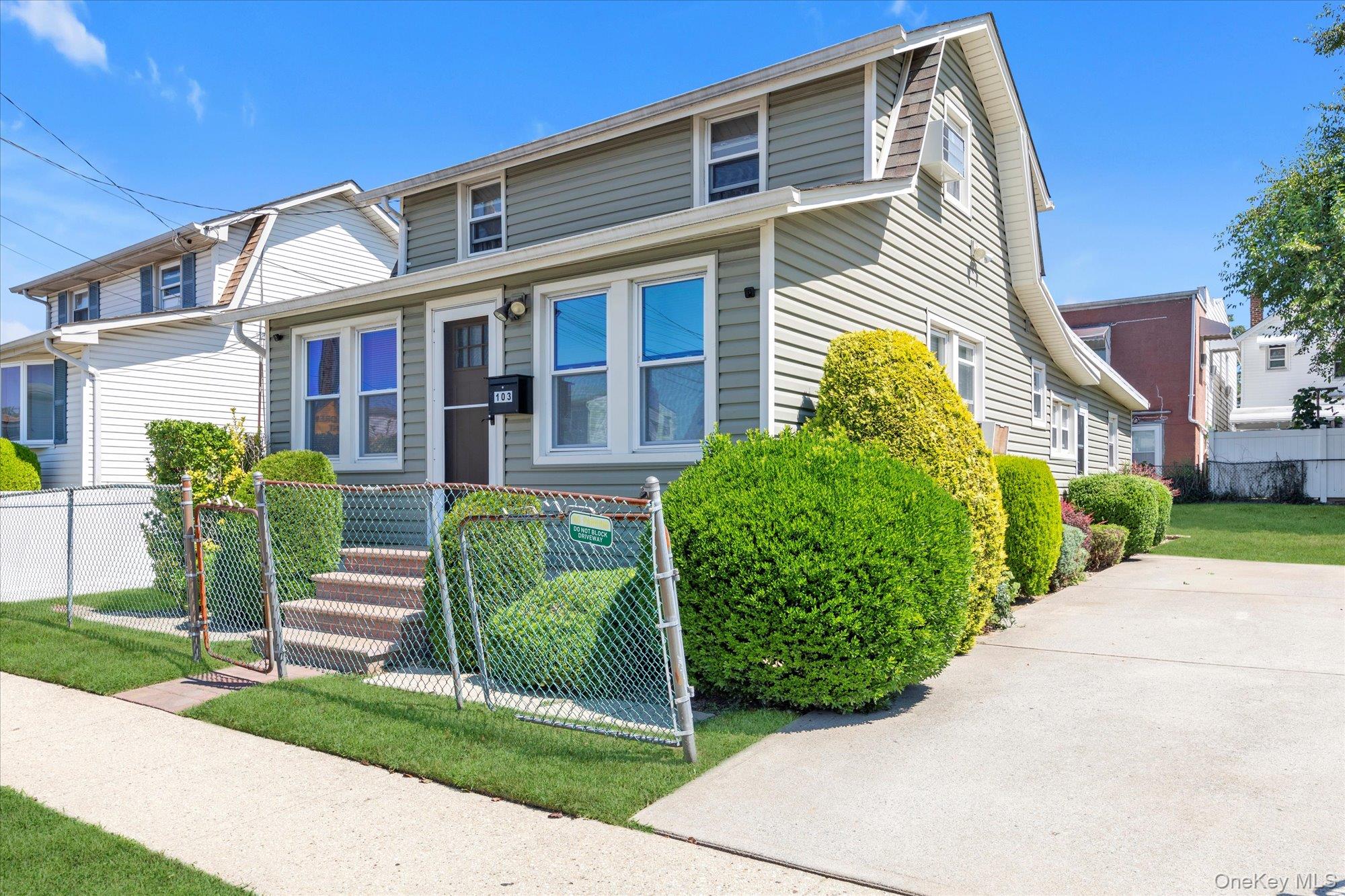 103 Oakley Avenue, Elmont, NY 11003