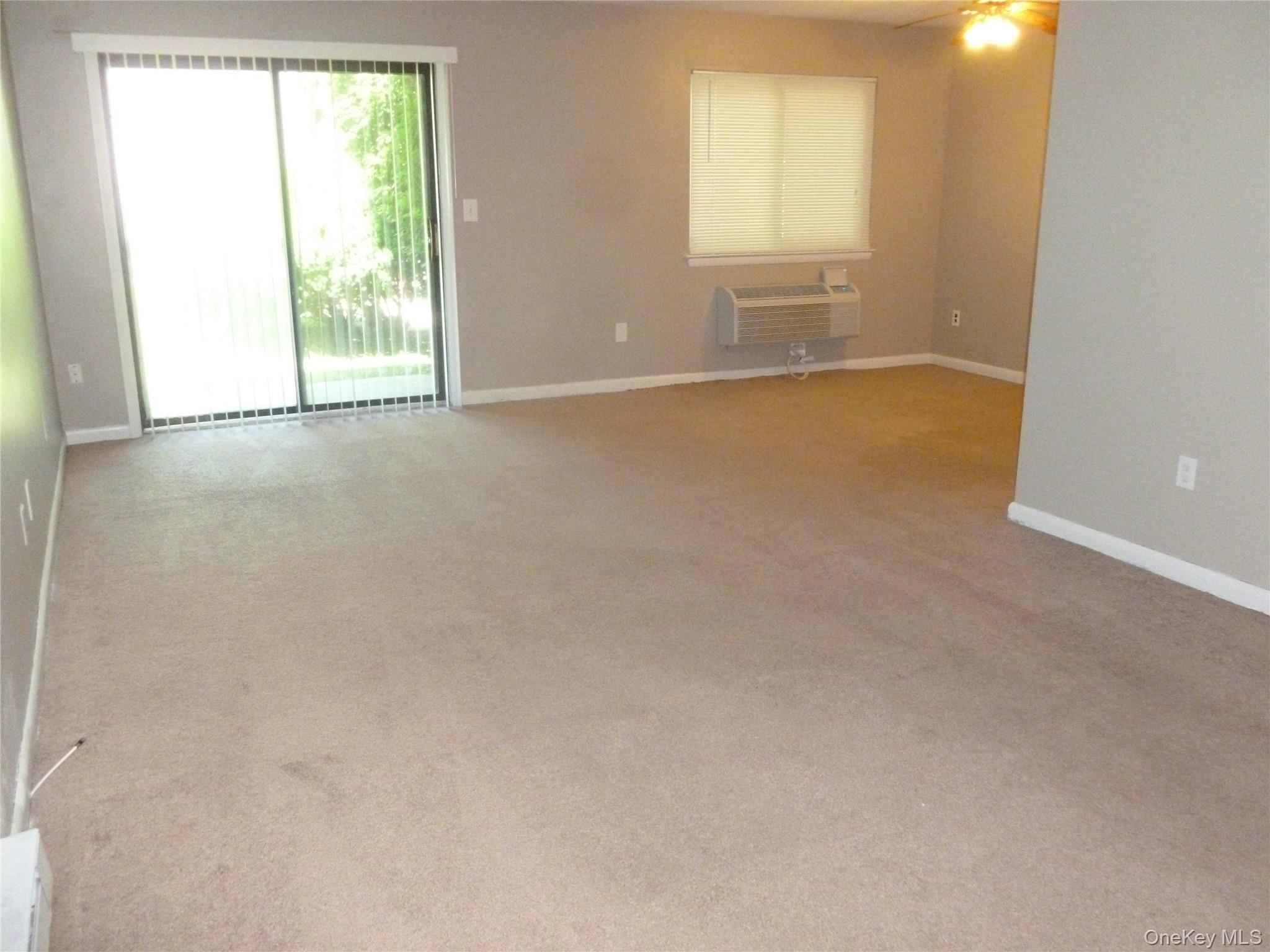 15 Club House Drive Drive # 2F, Fishkill, NY 12524