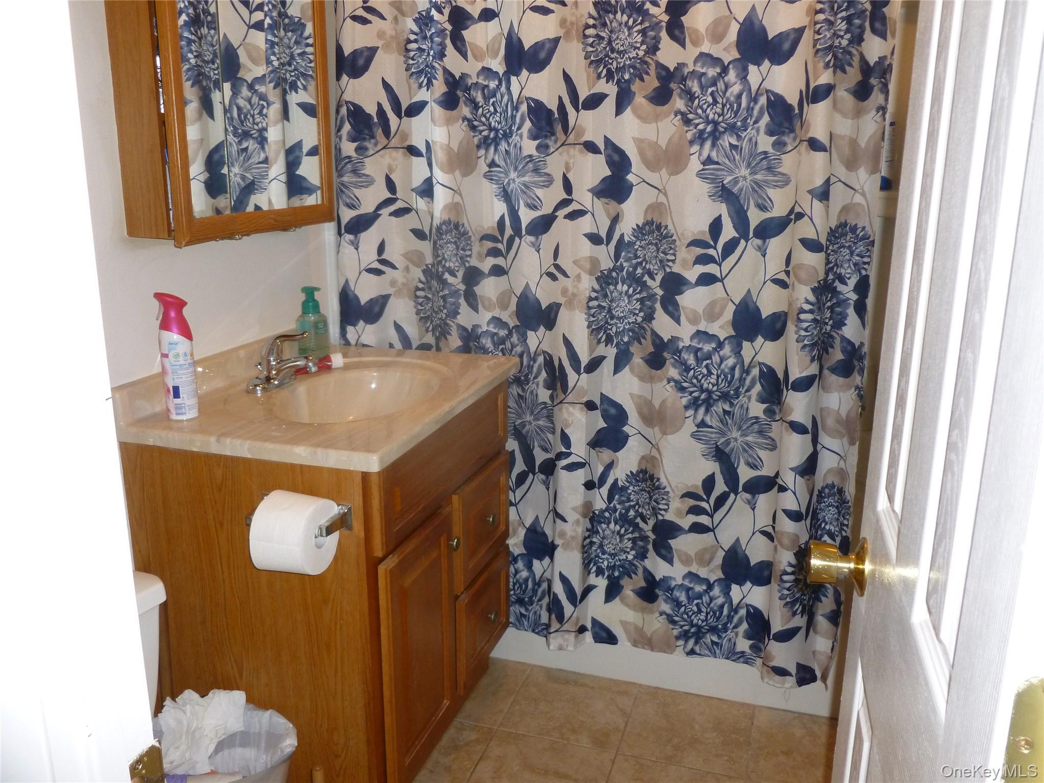 15 Club House Drive Drive # 2F, Fishkill, NY 12524