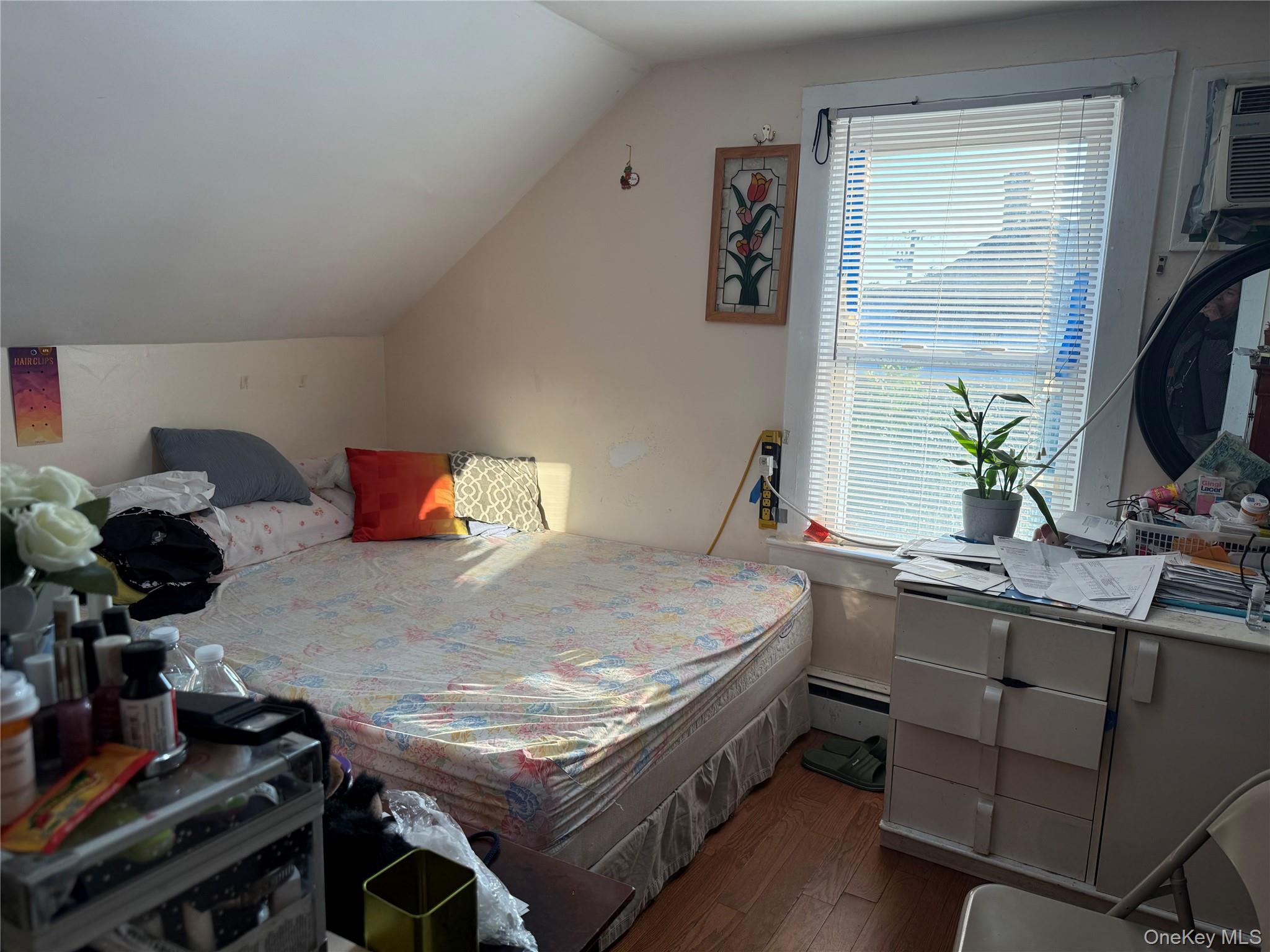 546 Clark Place, Uniondale, NY 11553