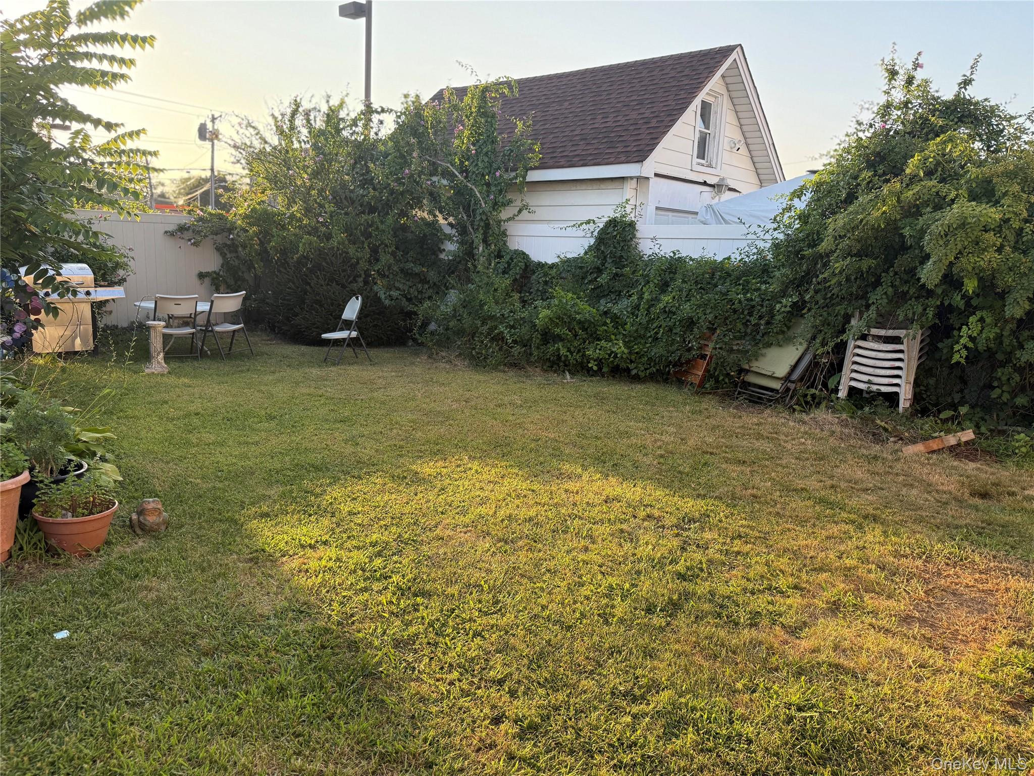 546 Clark Place, Uniondale, NY 11553