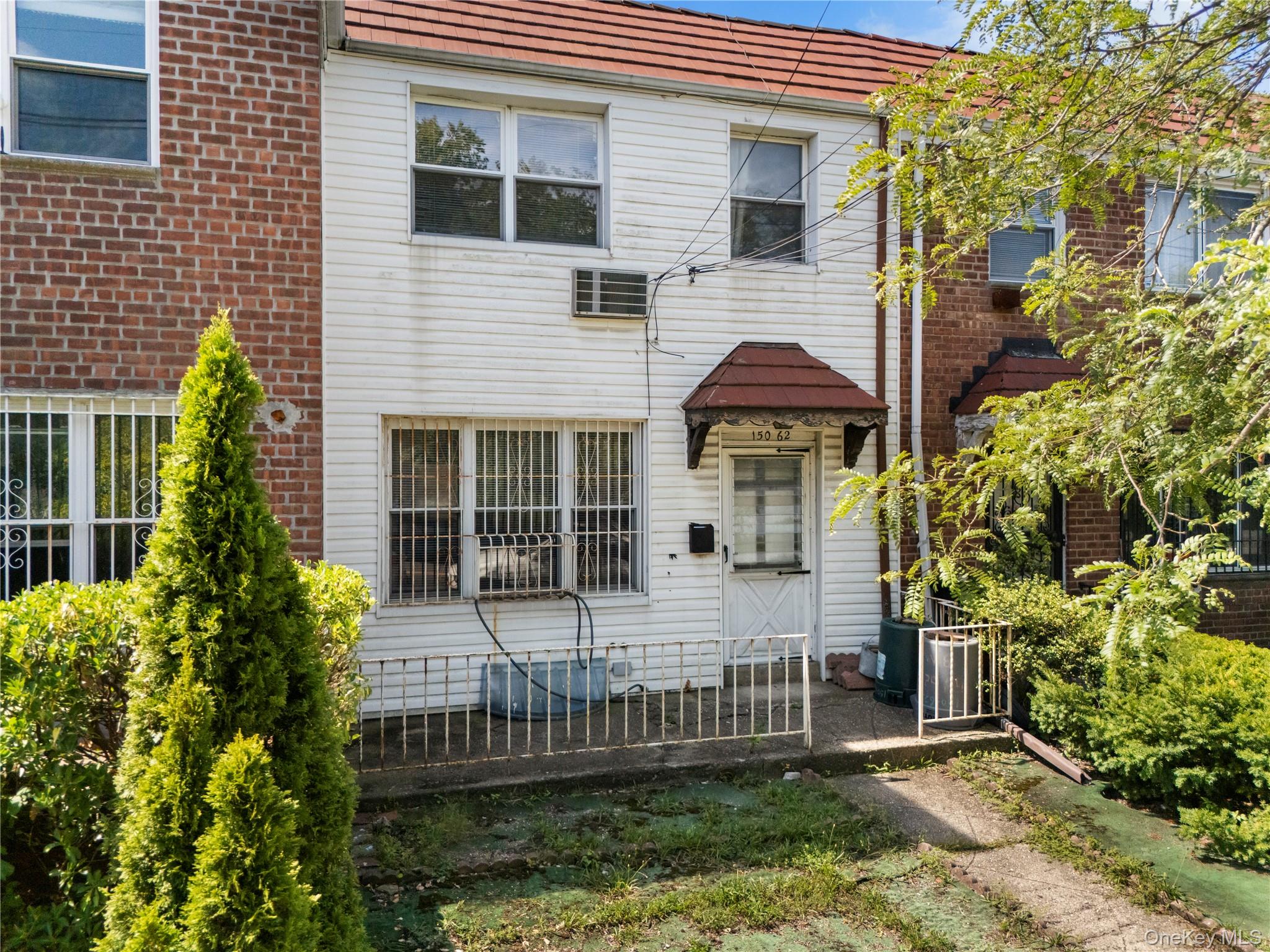 15062 Booth Memorial Avenue, Flushing, NY 11355