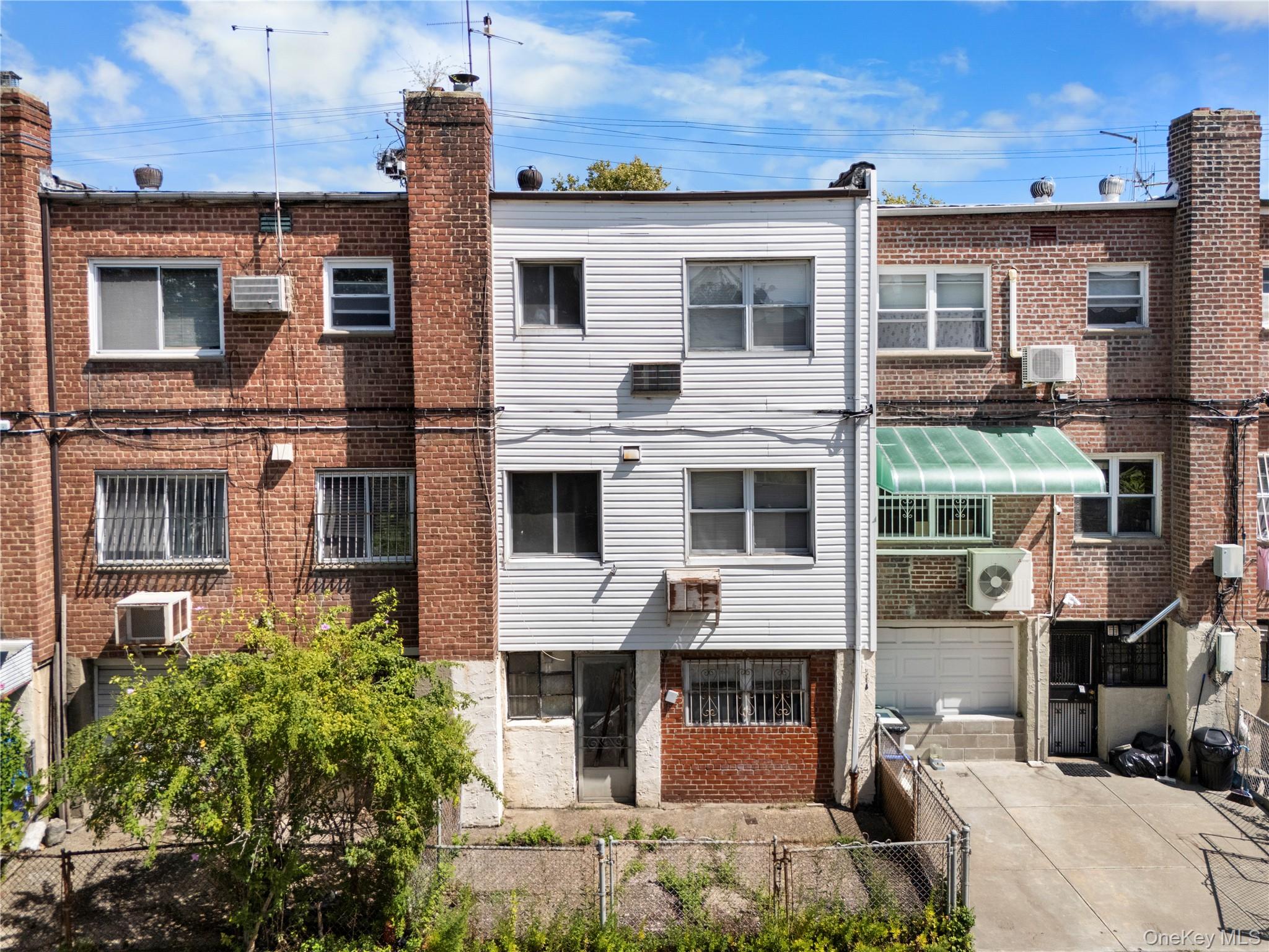 15062 Booth Memorial Avenue, Flushing, NY 11355