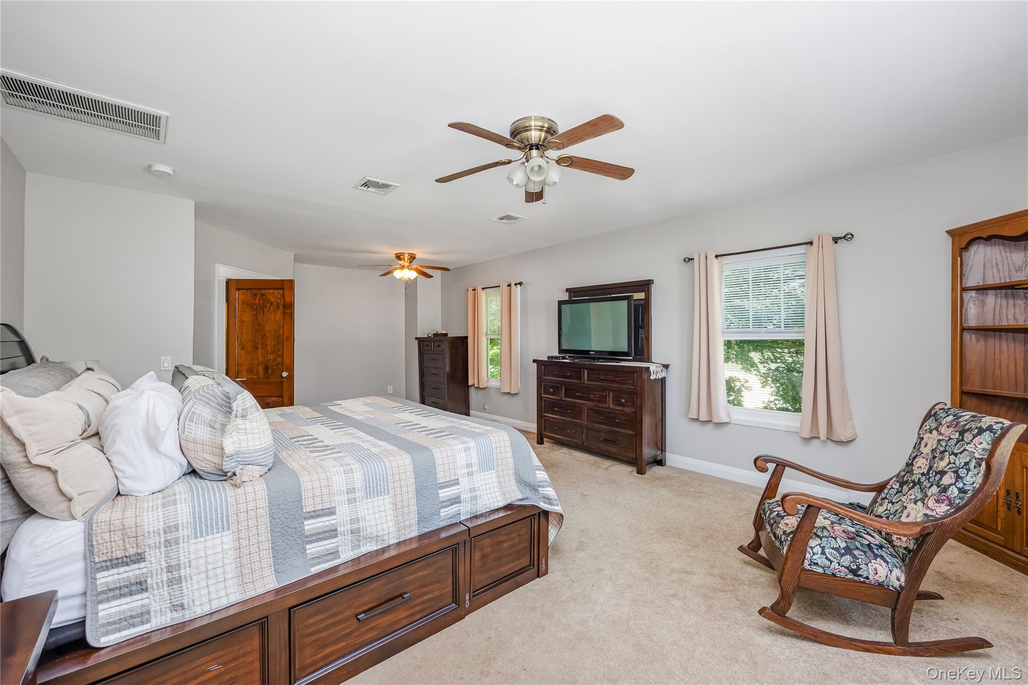 3945 Hickory Street, Seaford, NY 11783