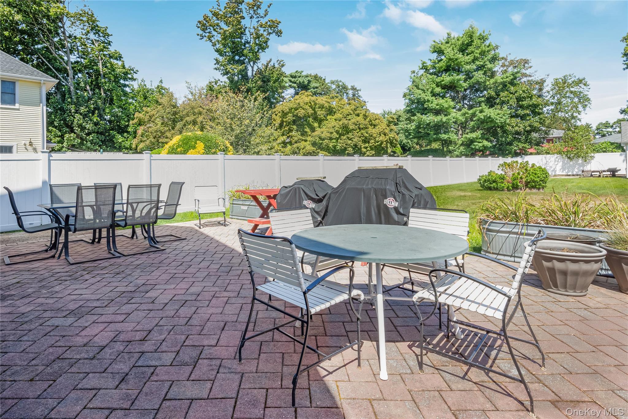 3945 Hickory Street, Seaford, NY 11783