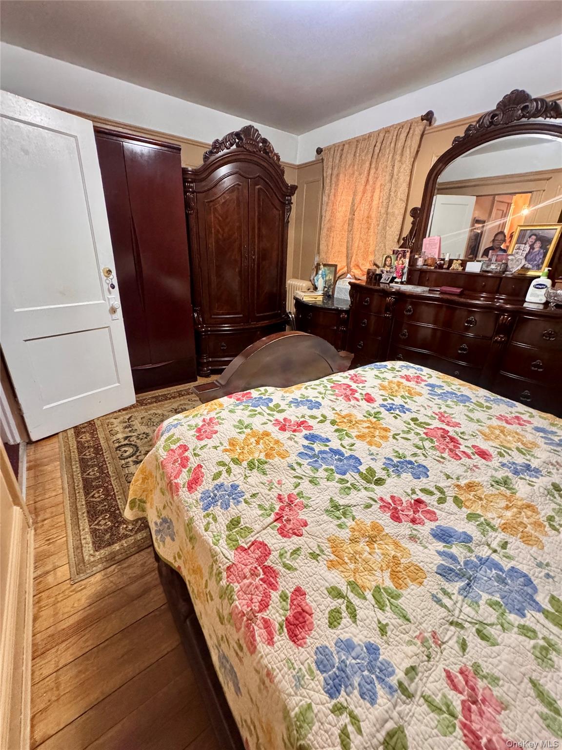 101-17 46th Ave, Corona, NY 11368