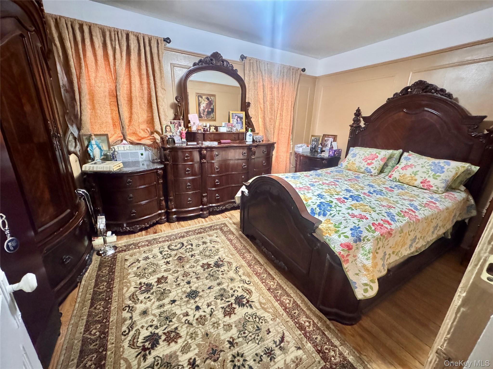 101-17 46th Ave, Corona, NY 11368