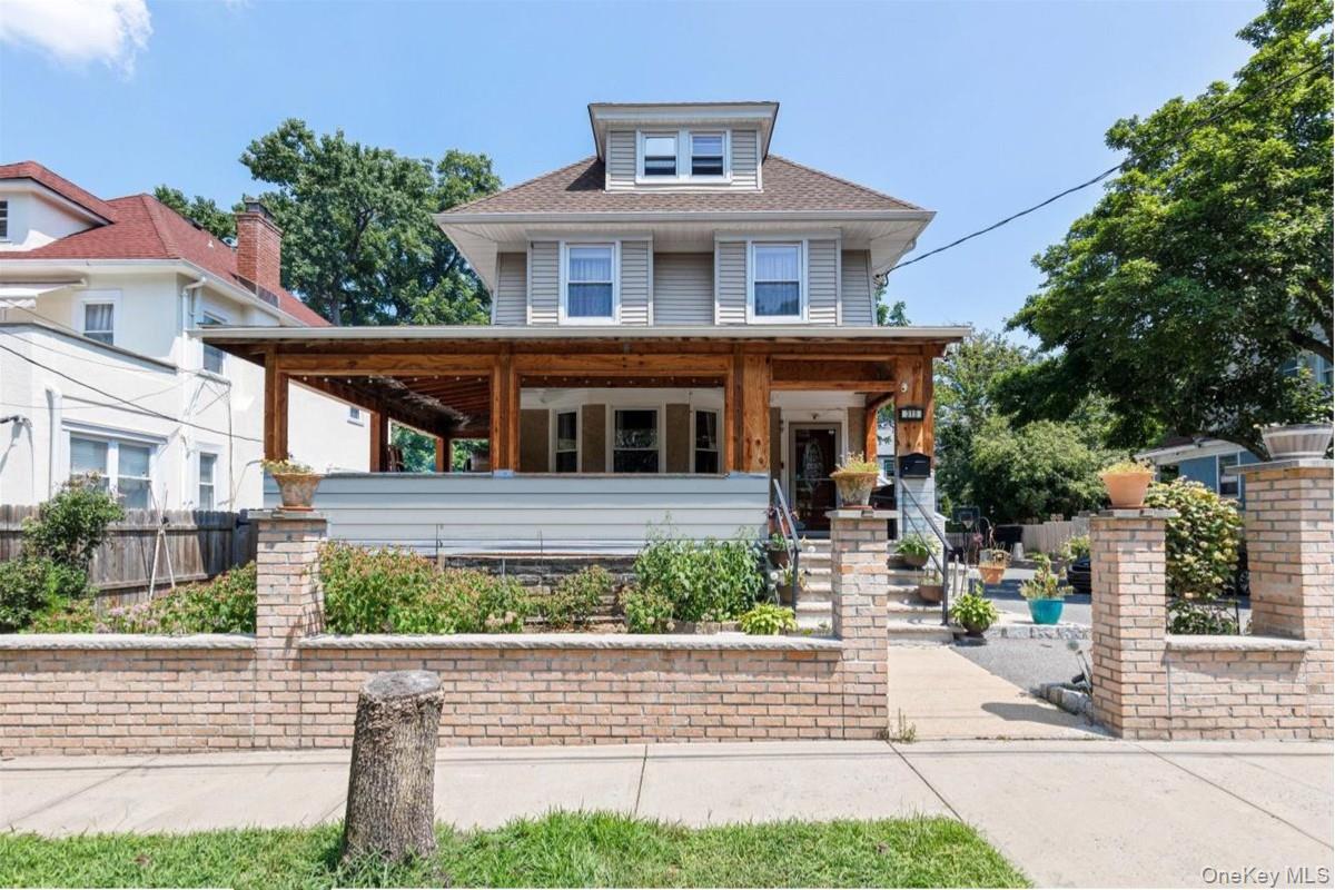 315 Seneca Avenue, Mount Vernon, NY 10553